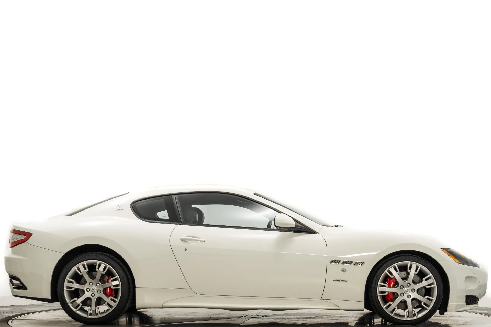 mph001_1763196246_Used_2012_Maserati_Gran_Turismo_S_1760125207_d16f2d3c08