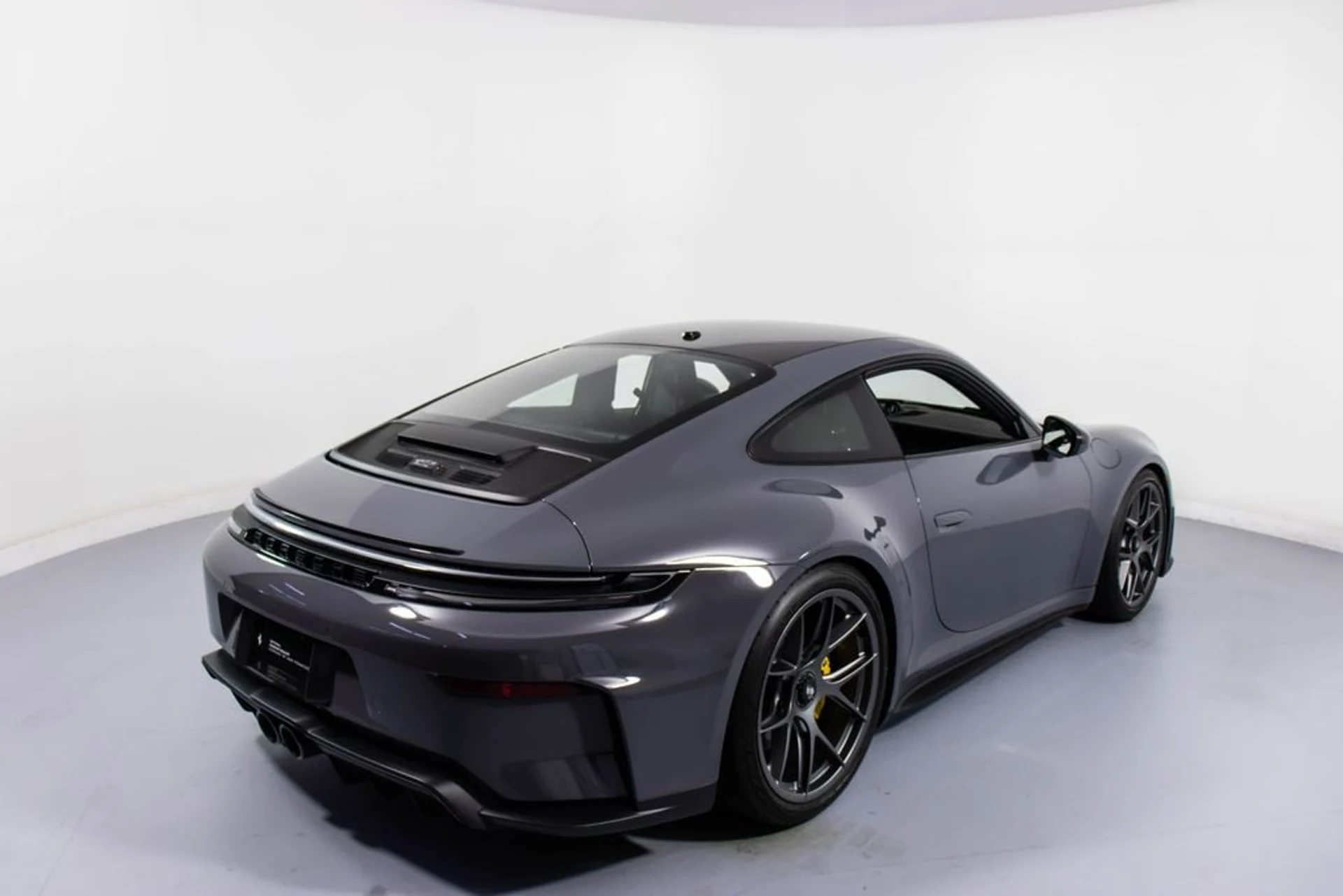 mph001_176849676_8e67bb5e21bed3ab8a2fc0a992d1c639x_70fb279255