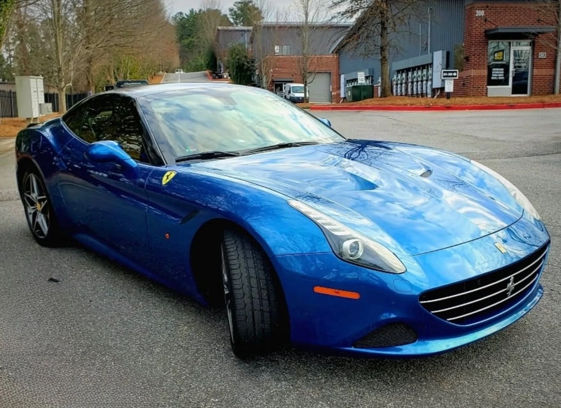 mph001_1768696901_Used_2015_Ferrari_California_T_1757714610_68210b2e1a