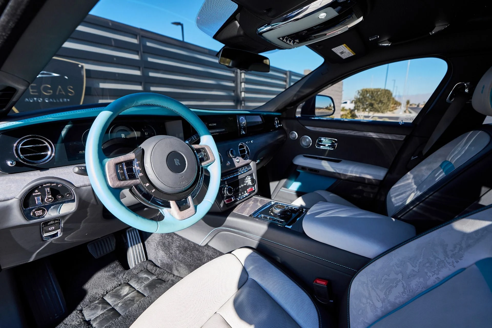 mph001_1779420858_Used_2025_Rolls_Royce_Ghost_Base_1765592139_4522b70ae7