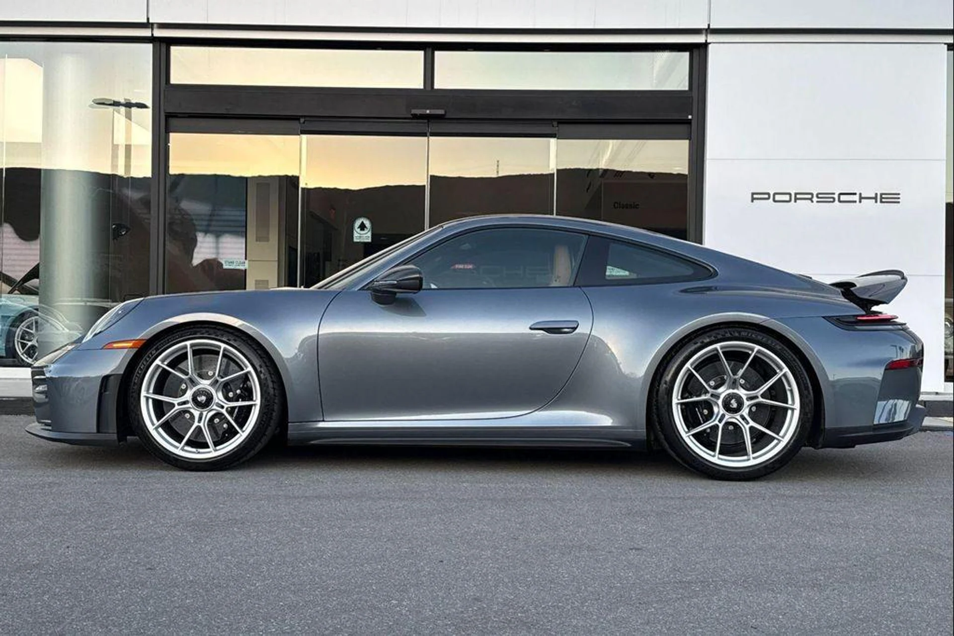 mph001_178285110_R_Cr5_HTC_1_V4w_Vt_QB_1_O_Xq_P_Tn_Ev_Veg_1f4a7fe8df