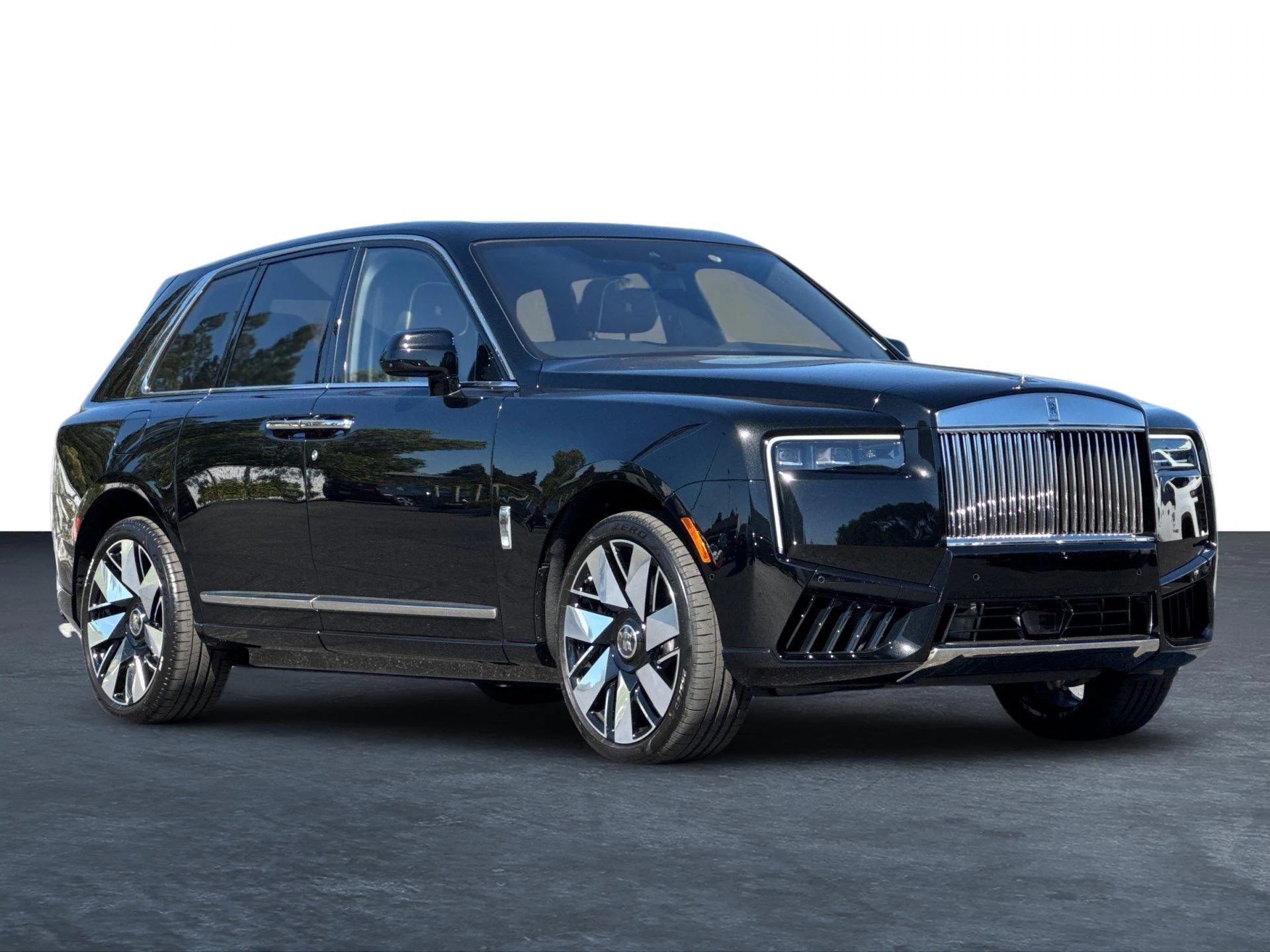 mph001_1783278219_New_2025_Rolls_Royce_Cullinan_Base_1756909284_aaa93eedfb