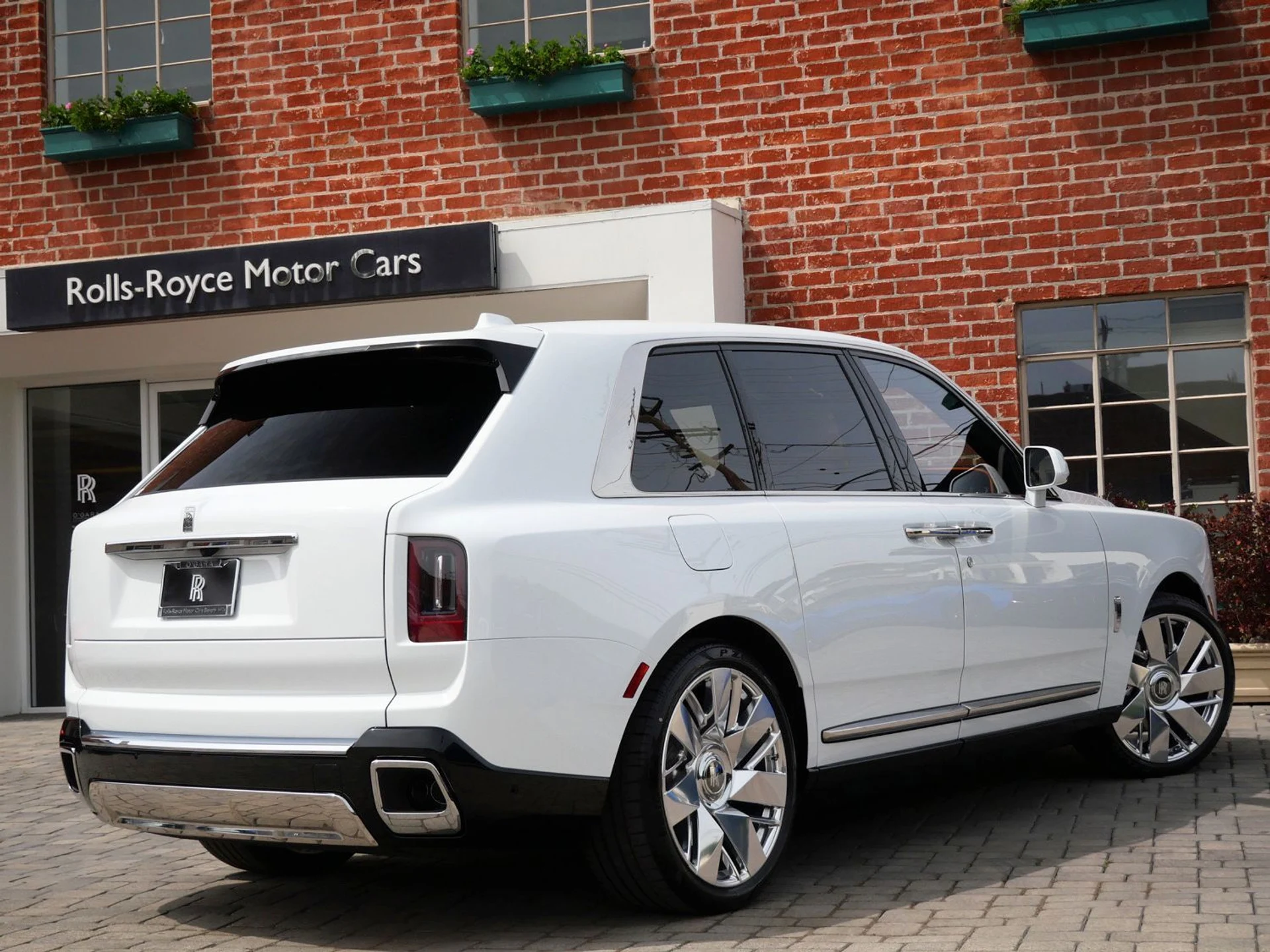 mph001_1789011307_17bc3a93641080df1372704515a38718x_4ff0a744ab