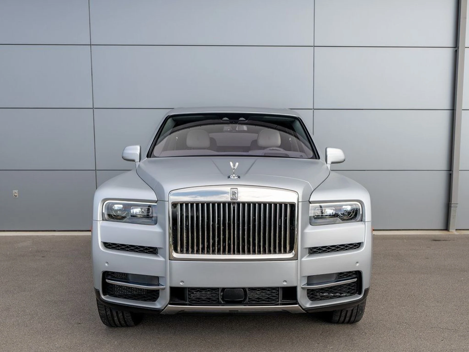 mph001_1817311587_image_2_04474cb5da