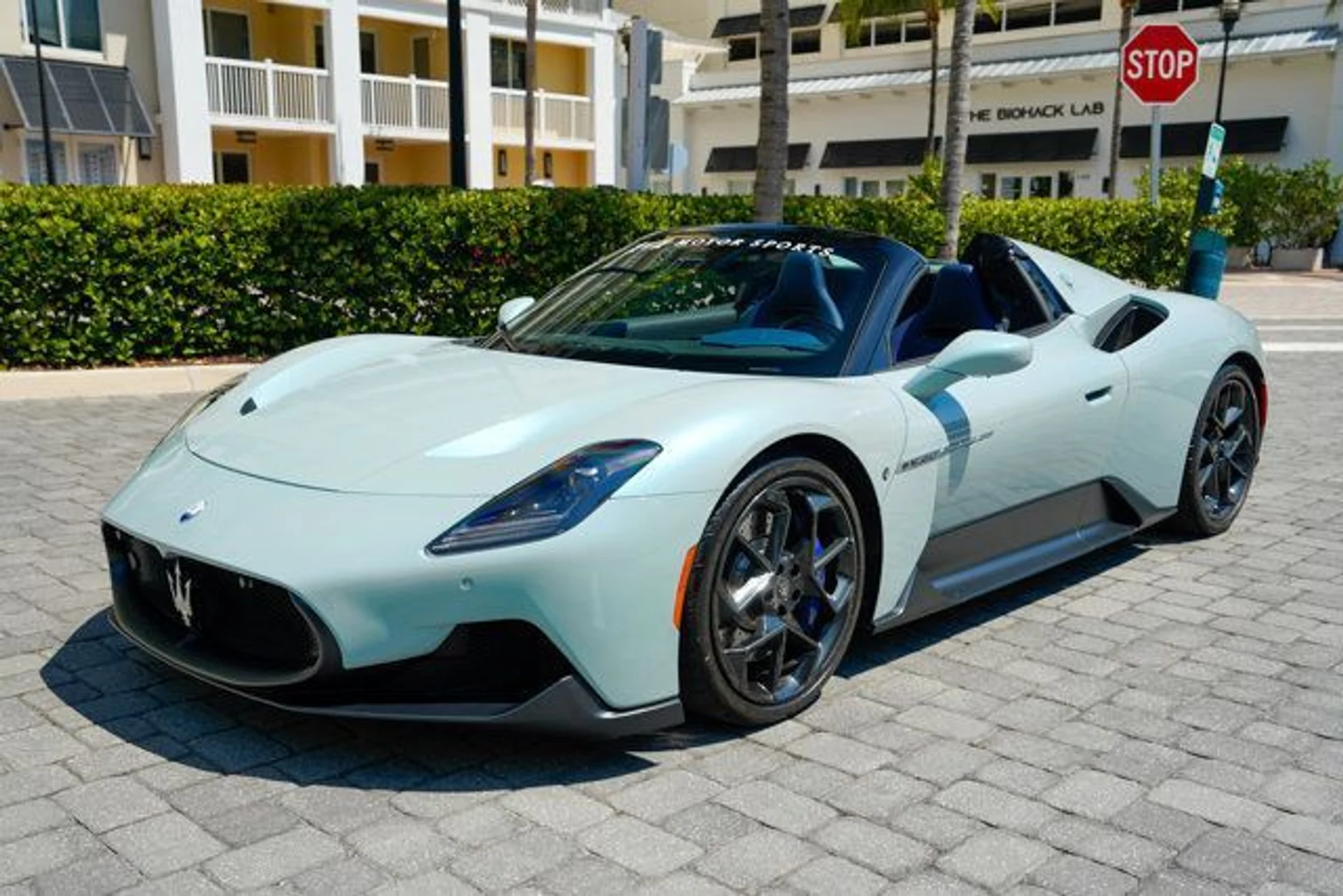 mph001_1818793234_22997717_2_640_3bb2202860