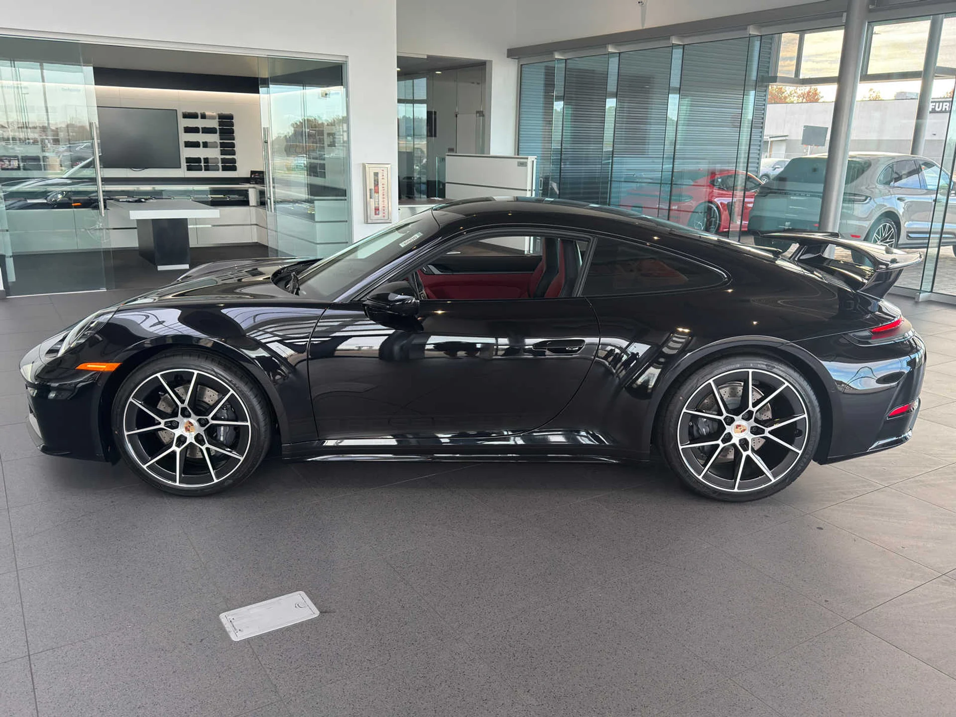 mph001_182194990_3ca7609dae0f90305e65793aa4117dd4x_4fee8122b0