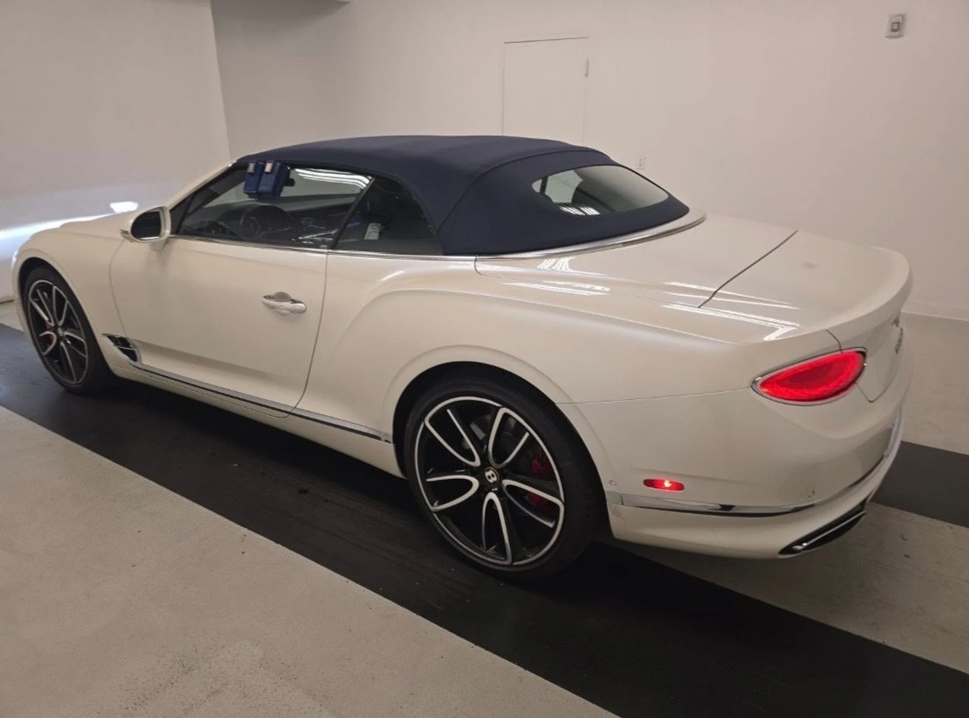 mph001_1848178252_9v1ax31cwzvls4ia3hmr4l55fsn2_bdf2b9536a