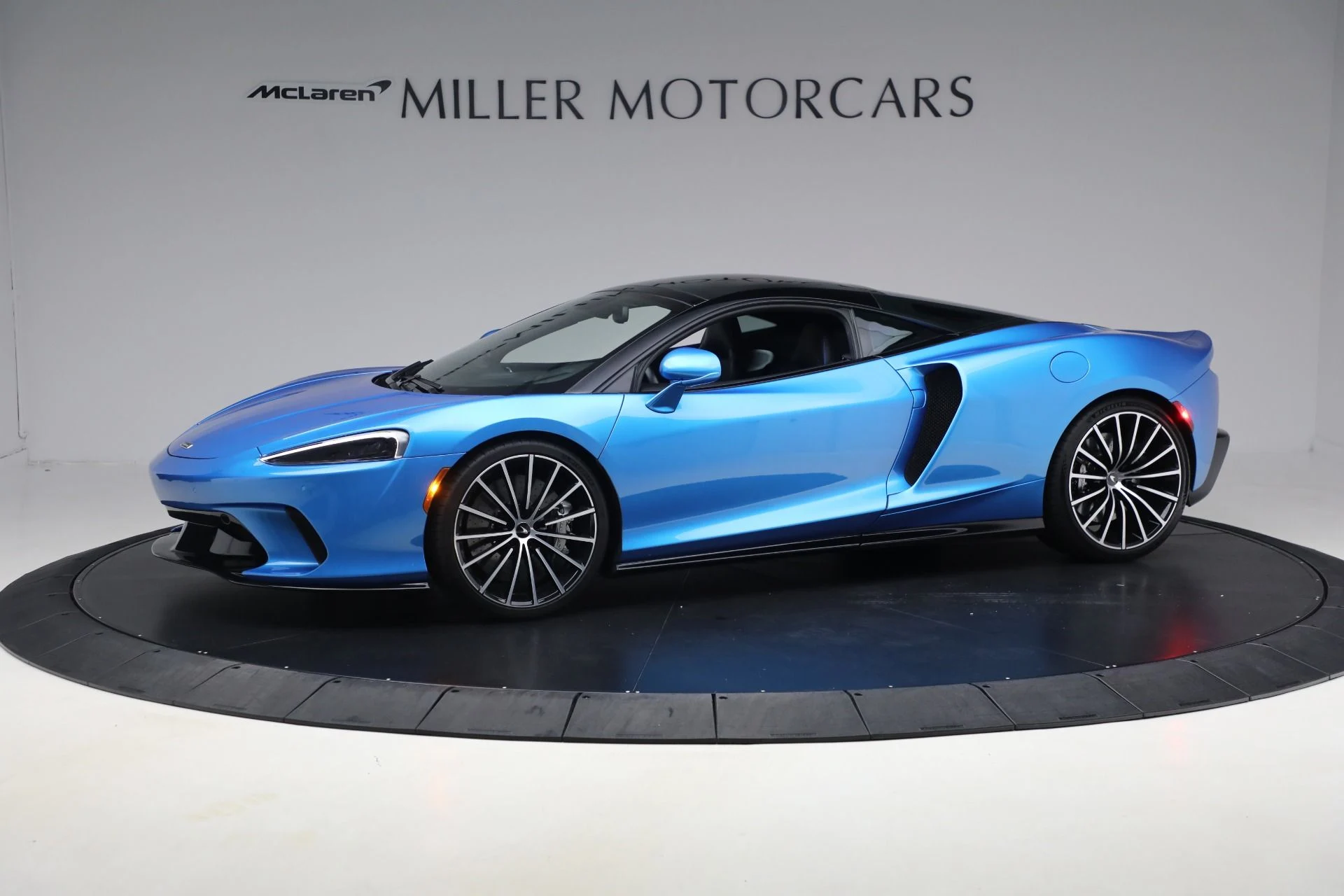 mph001_1849284921_Used_2021_Mc_Laren_GT_Luxe_b181dd46f7