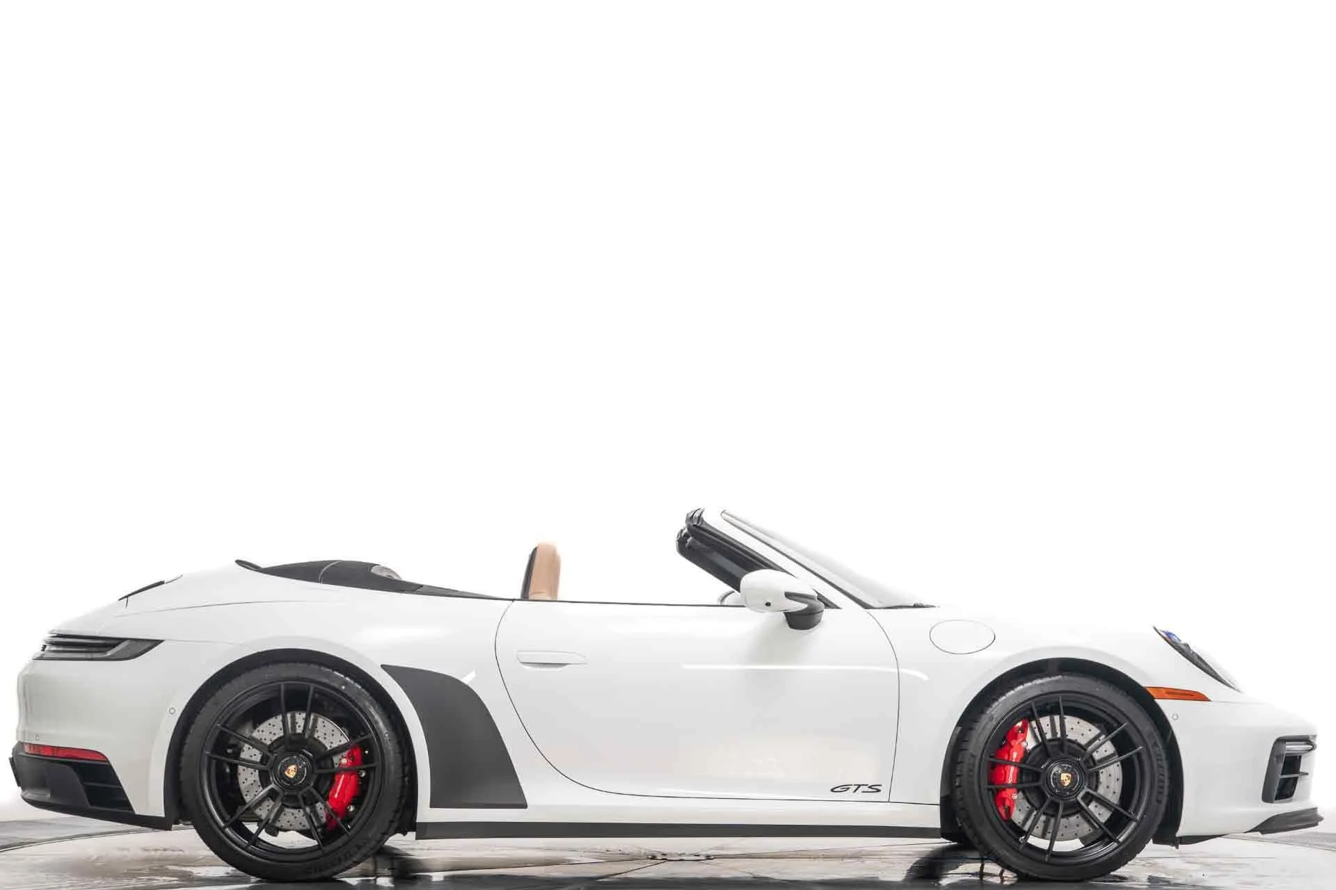 mph001_1851663821_Used_2023_Porsche_911_Carrera_4_GTS_Cabriolet_Low_Miles_Premium_Package_18_Way_Adaptive_Seats_1756226712_28cccb3ebb