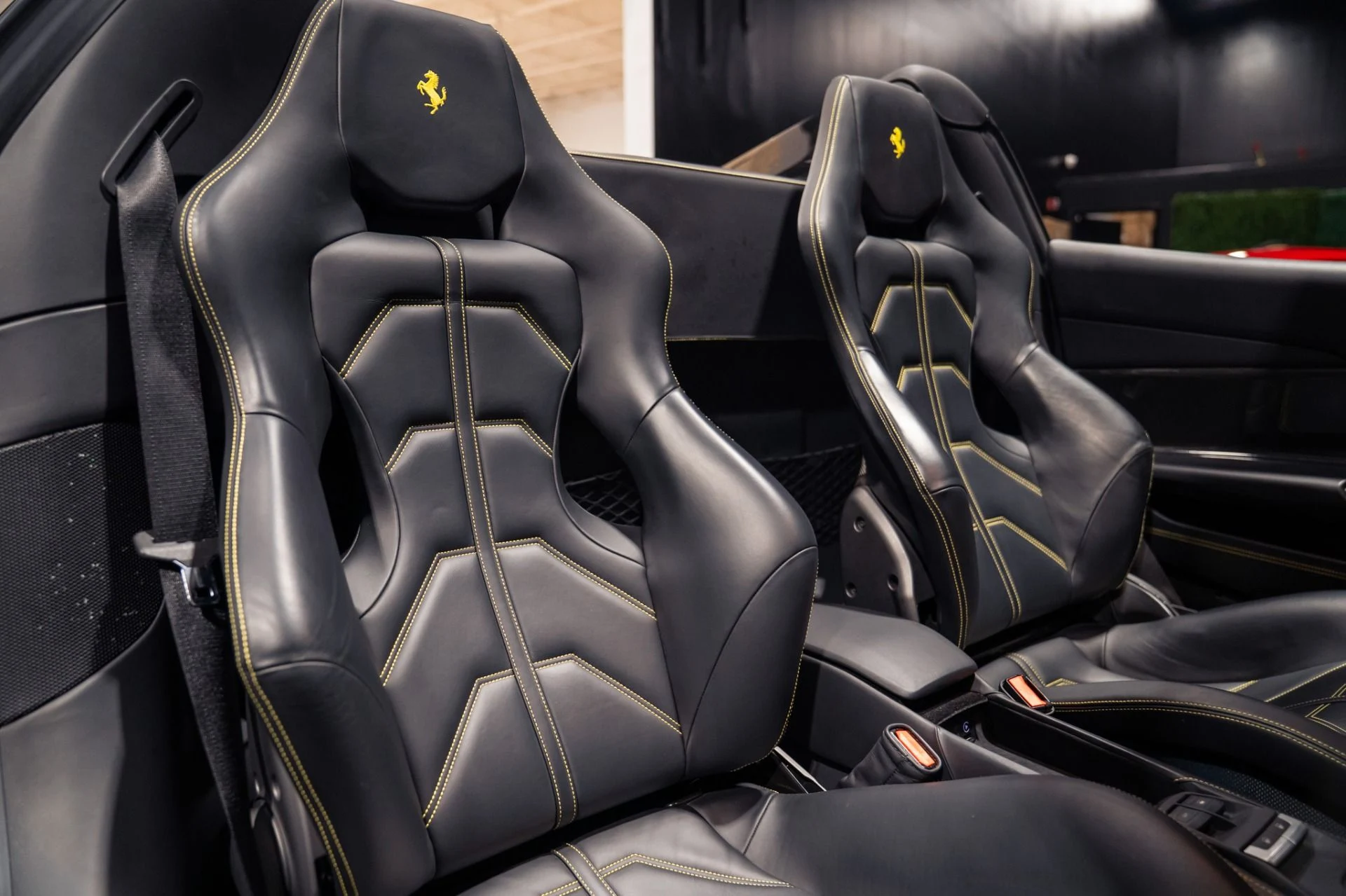 mph001_1854656792_Used_2018_Ferrari_488_Spider_425_K_MSRP_w_ALL_Carbon_Exterior_ALL_Carbon_Interior_Options_1786033651_12d770aa63