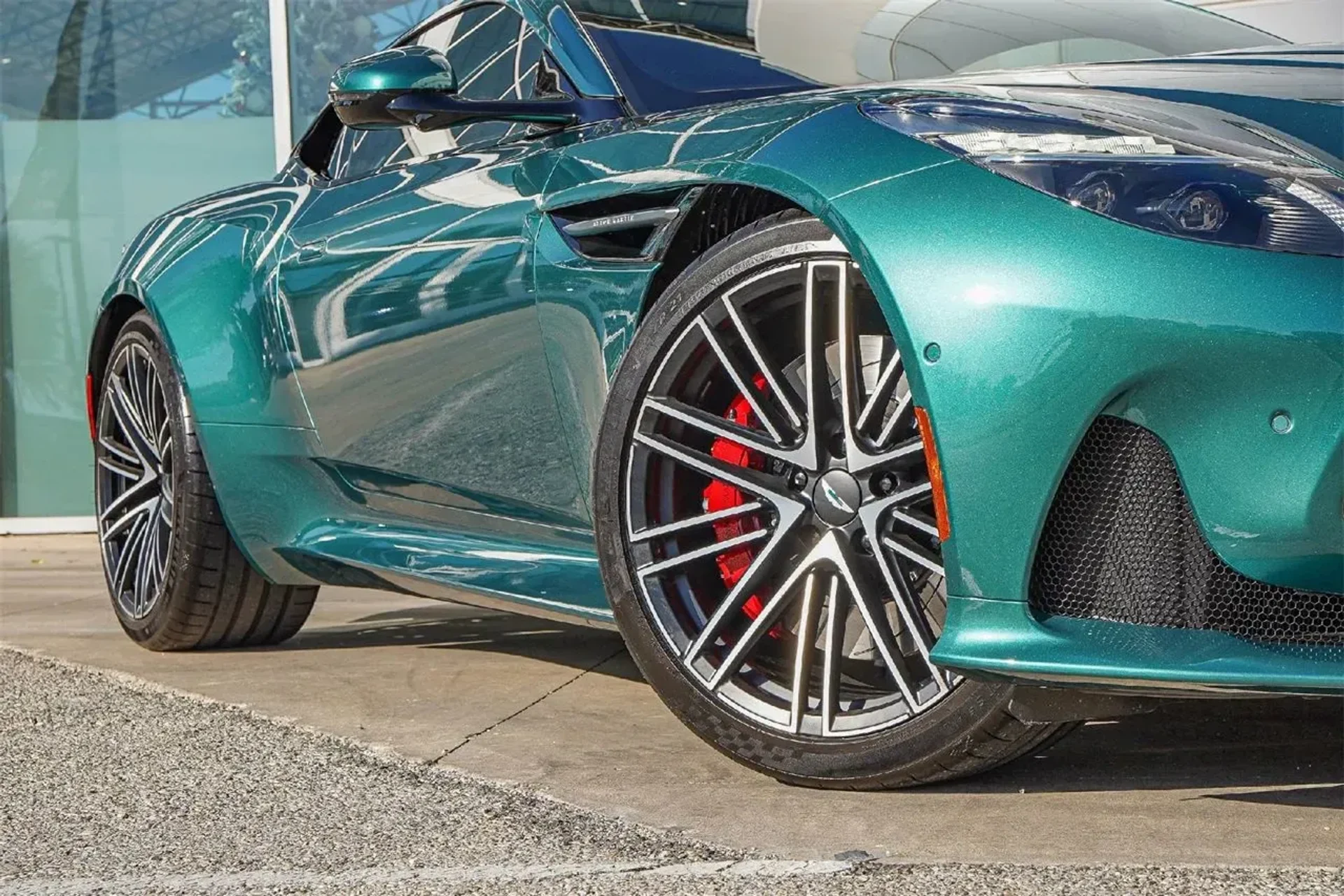 mph001_1859106598_f5b7873ae8ce40e69472893939b01f32_97c59b5fef