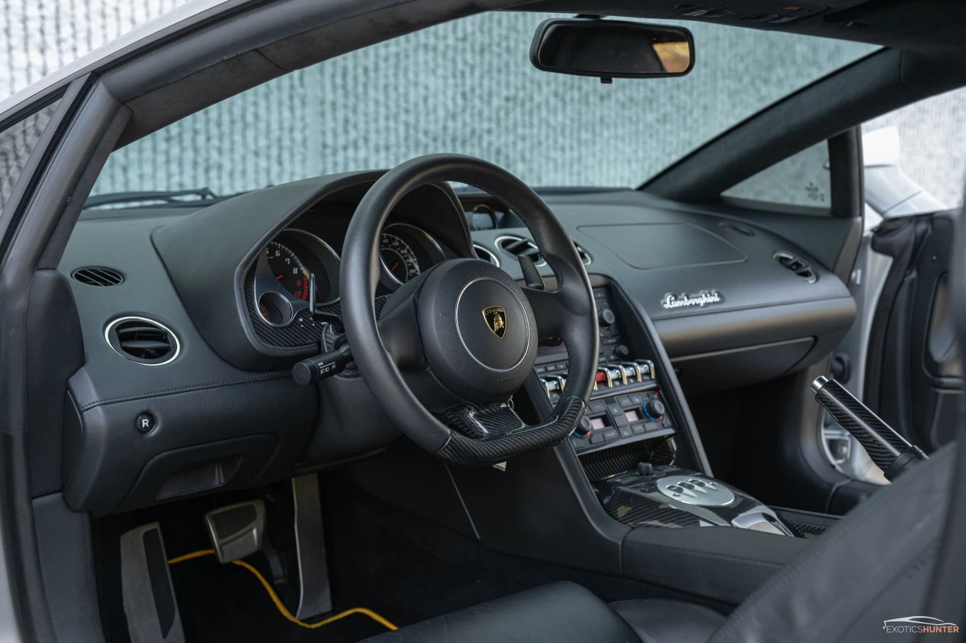 mph001_1859839493_Used_2010_Lamborghini_Gallardo_LP_560_4_in_Grigio_Telasso_w_Carbon_Ceramic_Brakes_1762876983_8595989f51