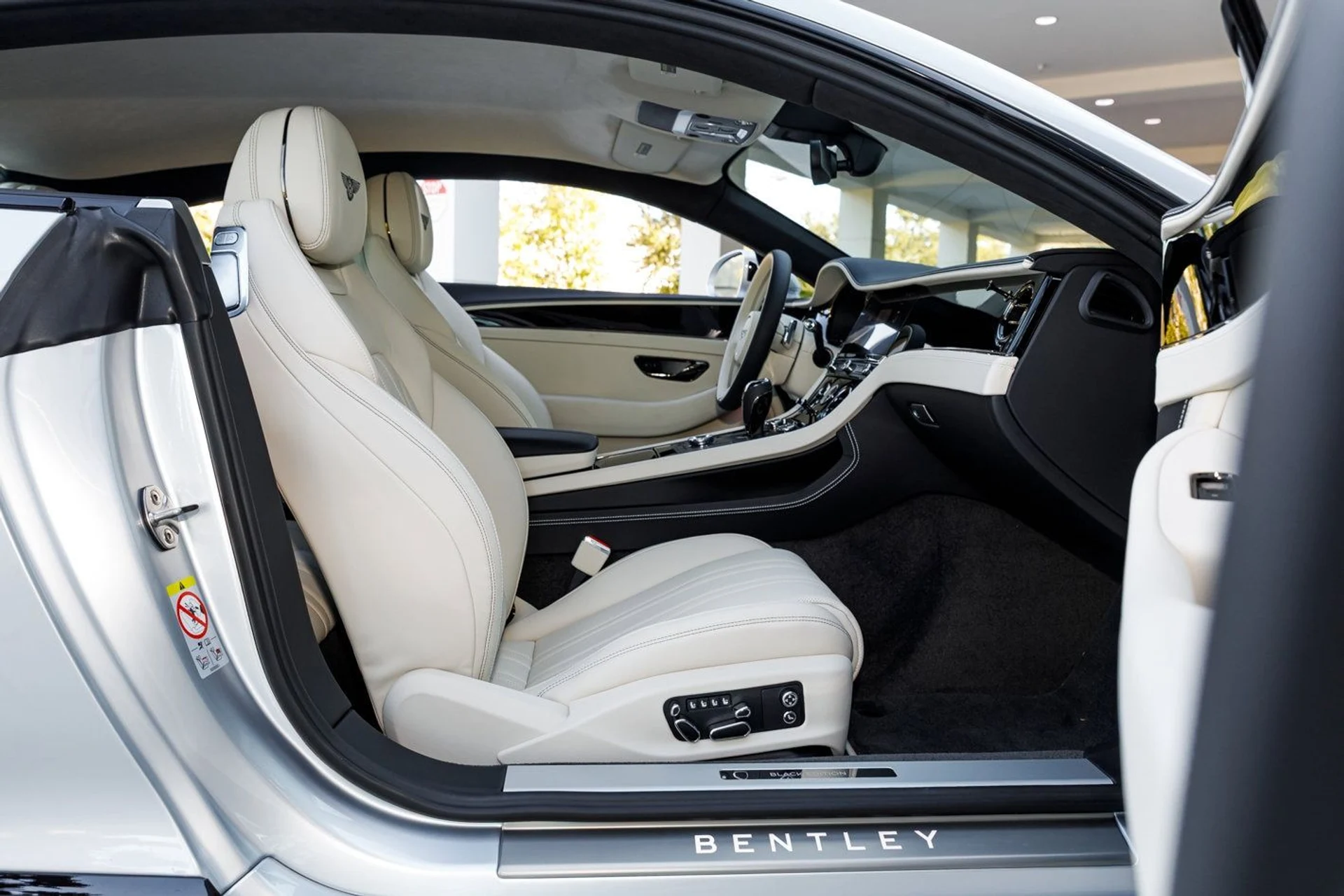 mph001_1862049400_ea90b346d4468333446796c783ff1c14x_24d29ea194