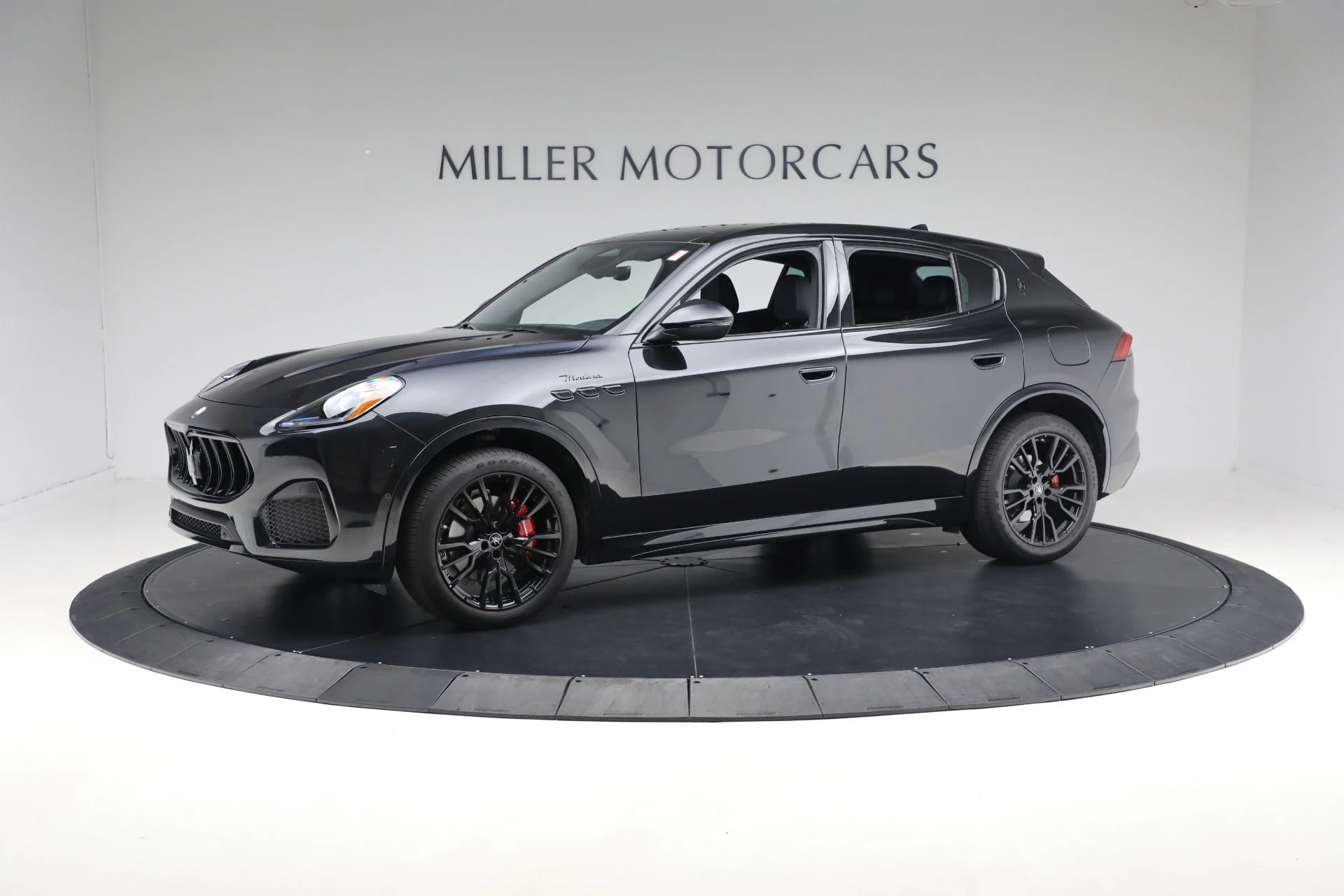 mph001_1864885885_New_2025_Maserati_Grecale_Modena_aa2405a150