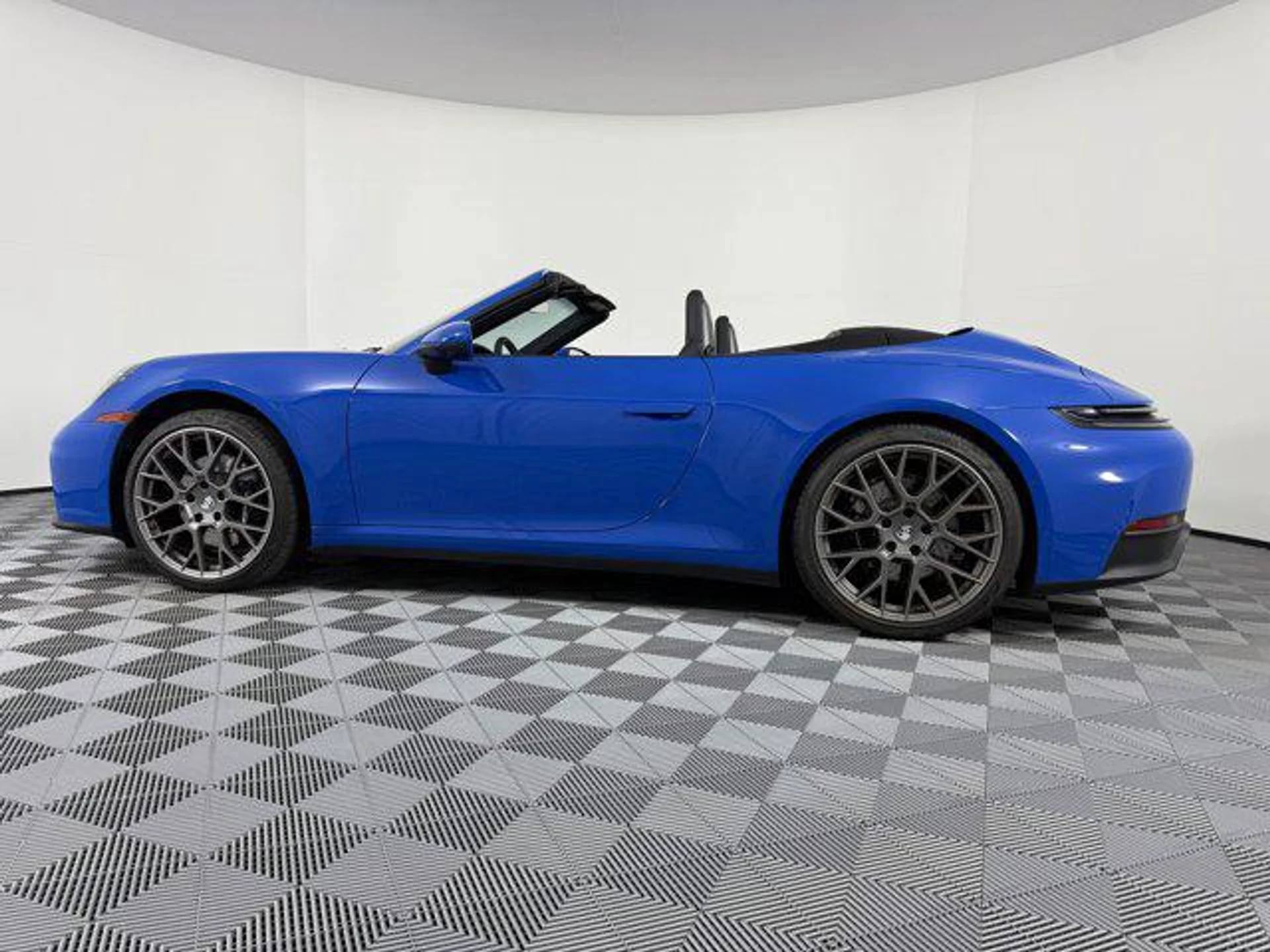 mph001_1873126423_Vd0iwc13bt_LQV_Ub_MV_1f_R_Mju_TW_8_E_bad3290205