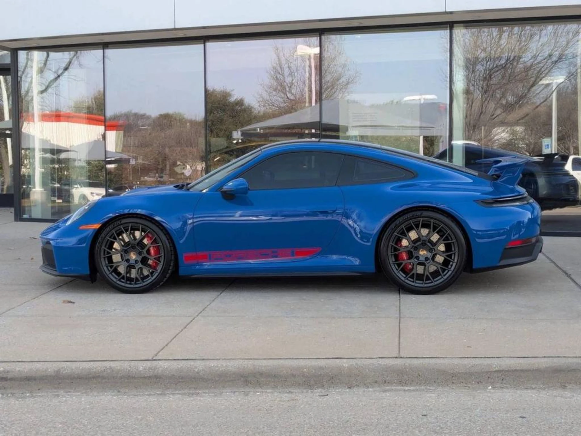 mph001_1873386783_3k_a_T_8_U_Dr_Dvgf_Imllr_Kkhld_J9_Y_f537f7f38b