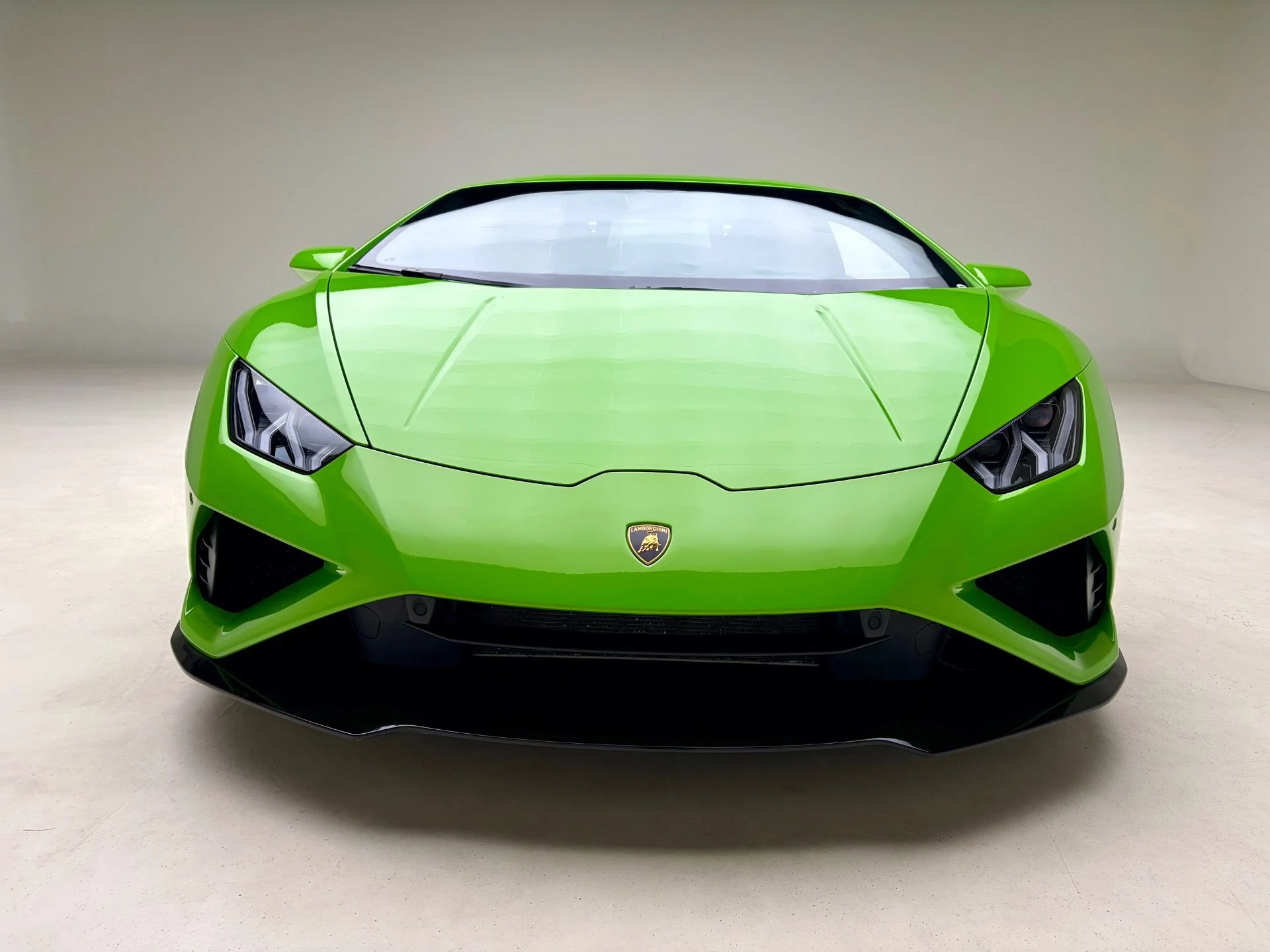 mph001_1883398749_Used_2022_Lamborghini_Huracan_EVO_1777741273_3c81c45121