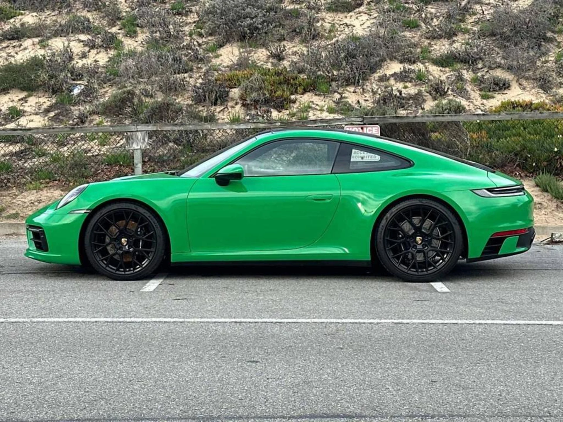 mph001_1887100037_y_WFXG_4_Ikuoa_N4_mn_S8_DP_F_Nnnk_79eb6051c9