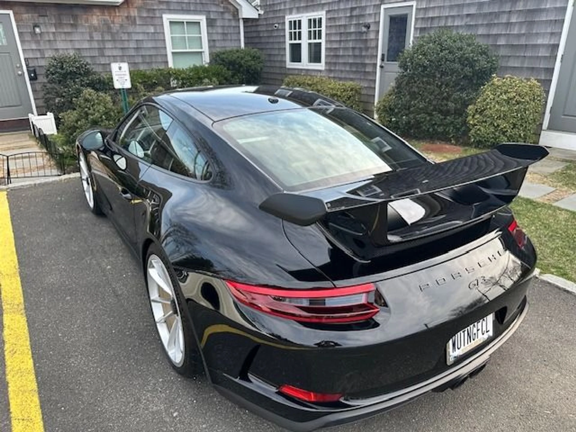 mph001_1896558867_Used_2018_Porsche_911_GT_3_1775691131_d26973a941