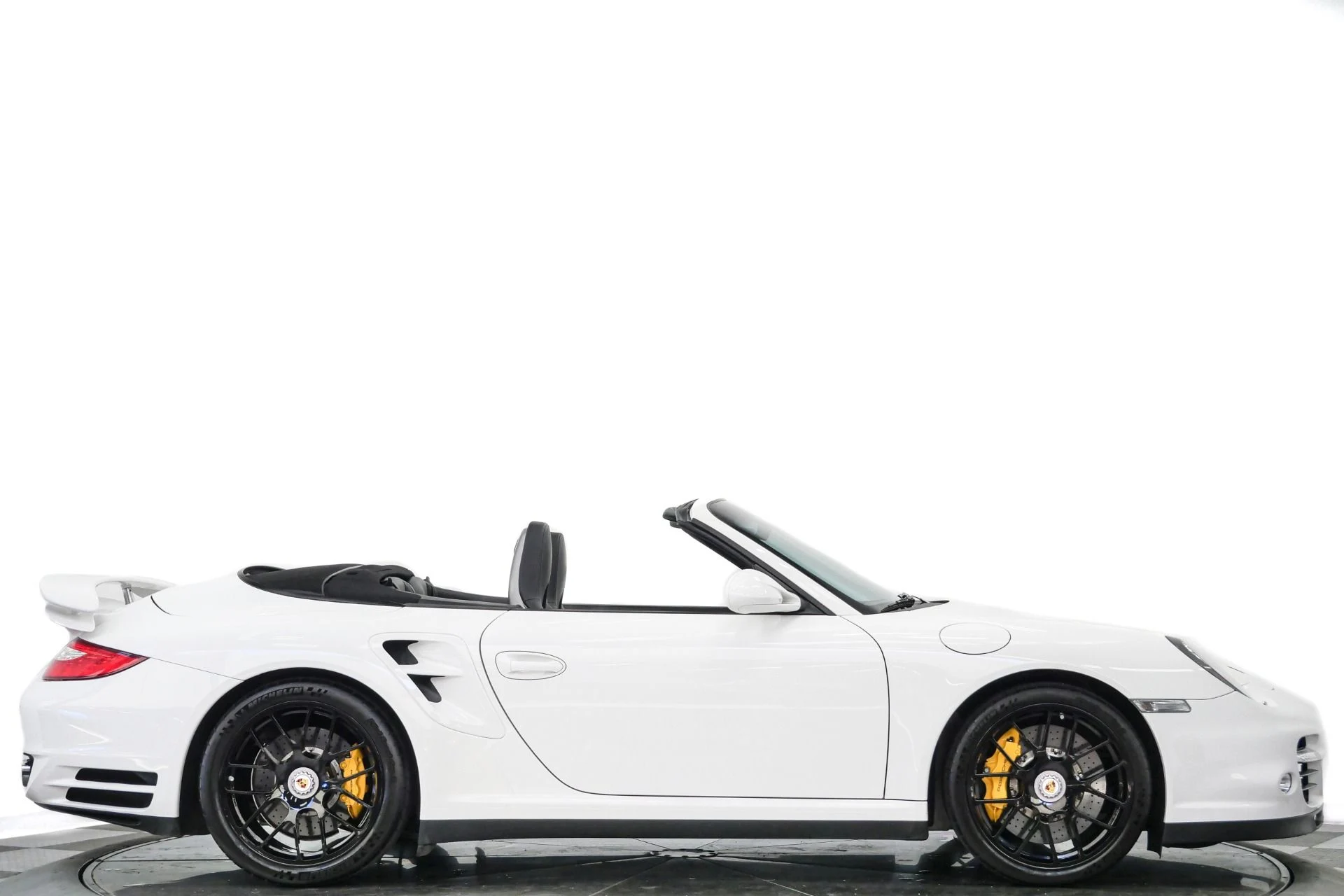 mph001_1897905686_Used_2012_Porsche_911_Turbo_S_Cabriolet_Adaptive_Sports_Seats_Sport_Chrono_1779826190_8634f0160f