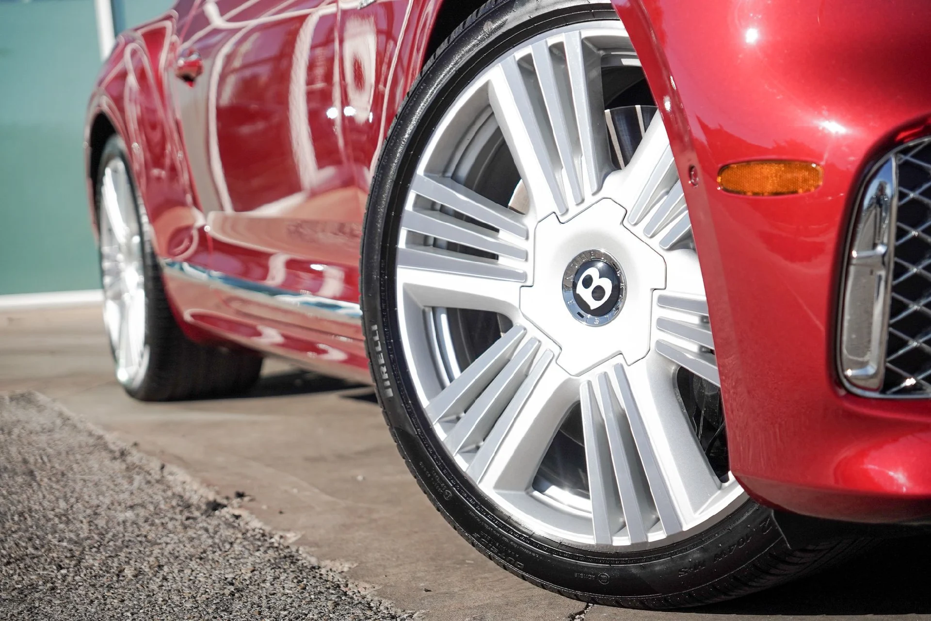 mph001_1905249422_Hi_Tech_Luxury_Imports_LLC_SCBCP_2_ZG_7_TC_025259_image_1_62f0f3b5ef