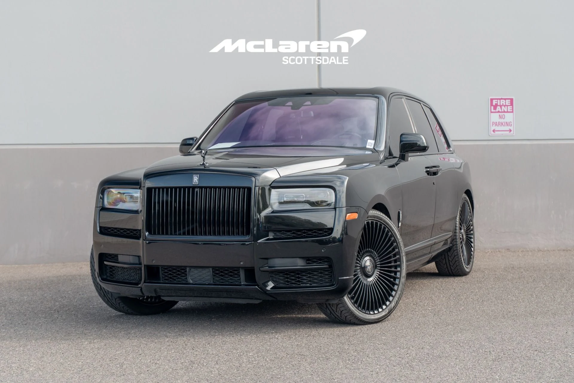 mph001_1906291991_Used_2022_Rolls_Royce_CULLINAN_1786995805_b75ce005b7