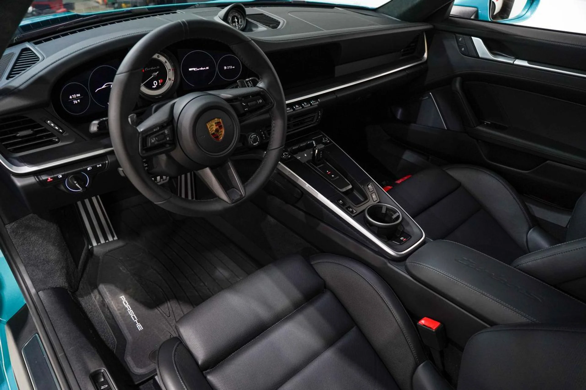 mph001_190696090_da69639bb3cd7826f1babd383686f7e4_e456a28437