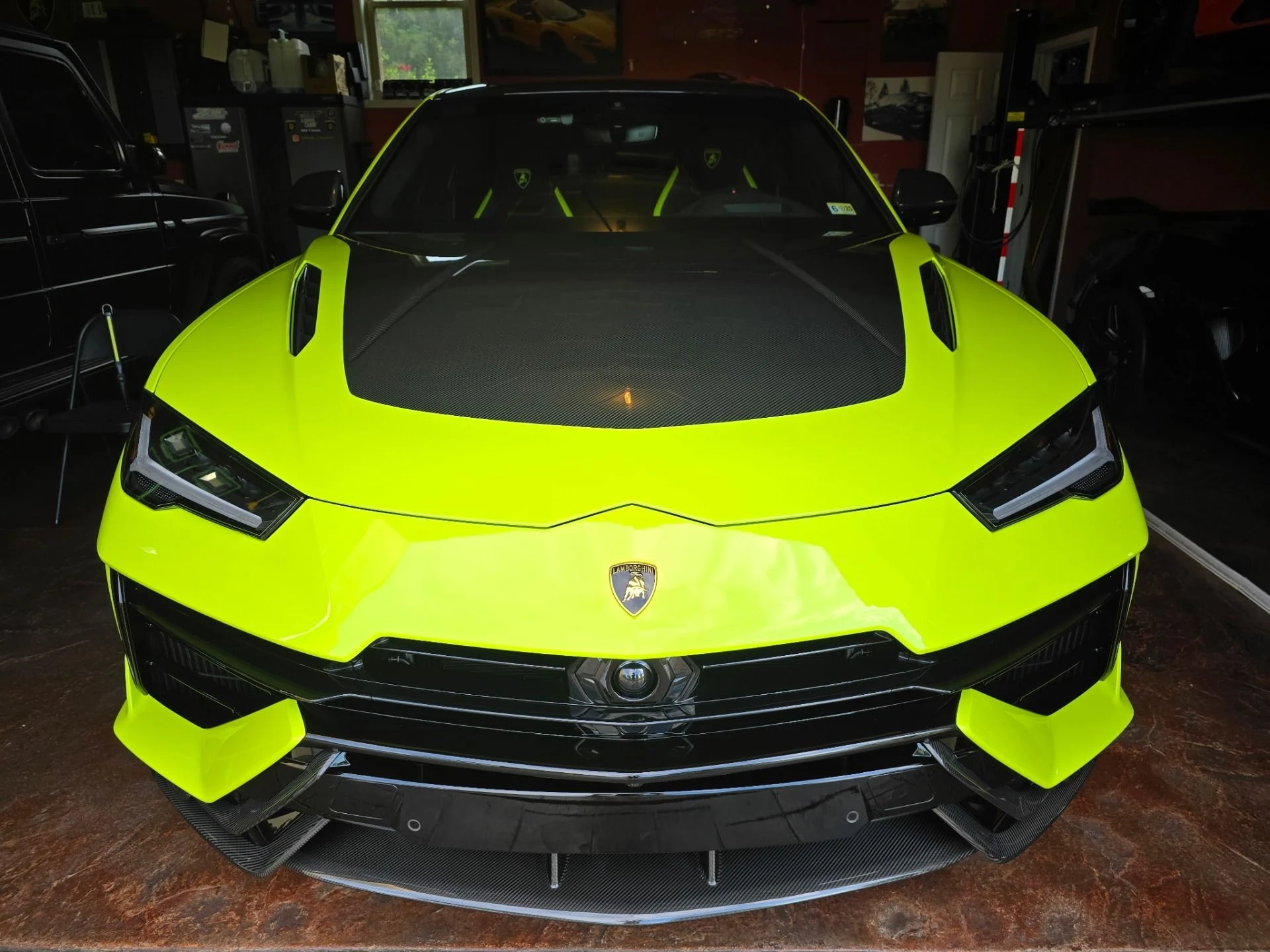 mph001_191396959_Used_2024_Lamborghini_Urus_Performante_1753737996_a2e06757c5