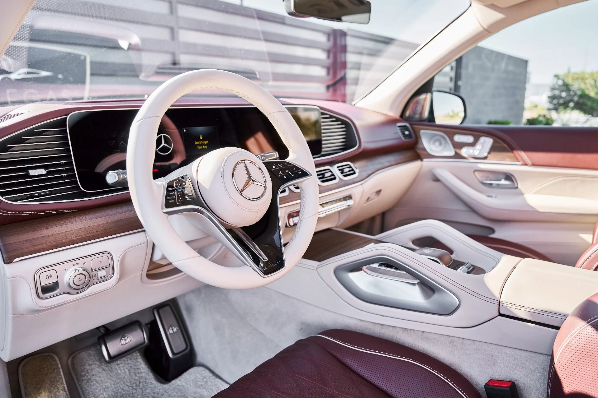 mph001_191769433_Used_2024_Mercedes_Benz_GLS_Maybach_GLS_600_1776125598_94fe73841c