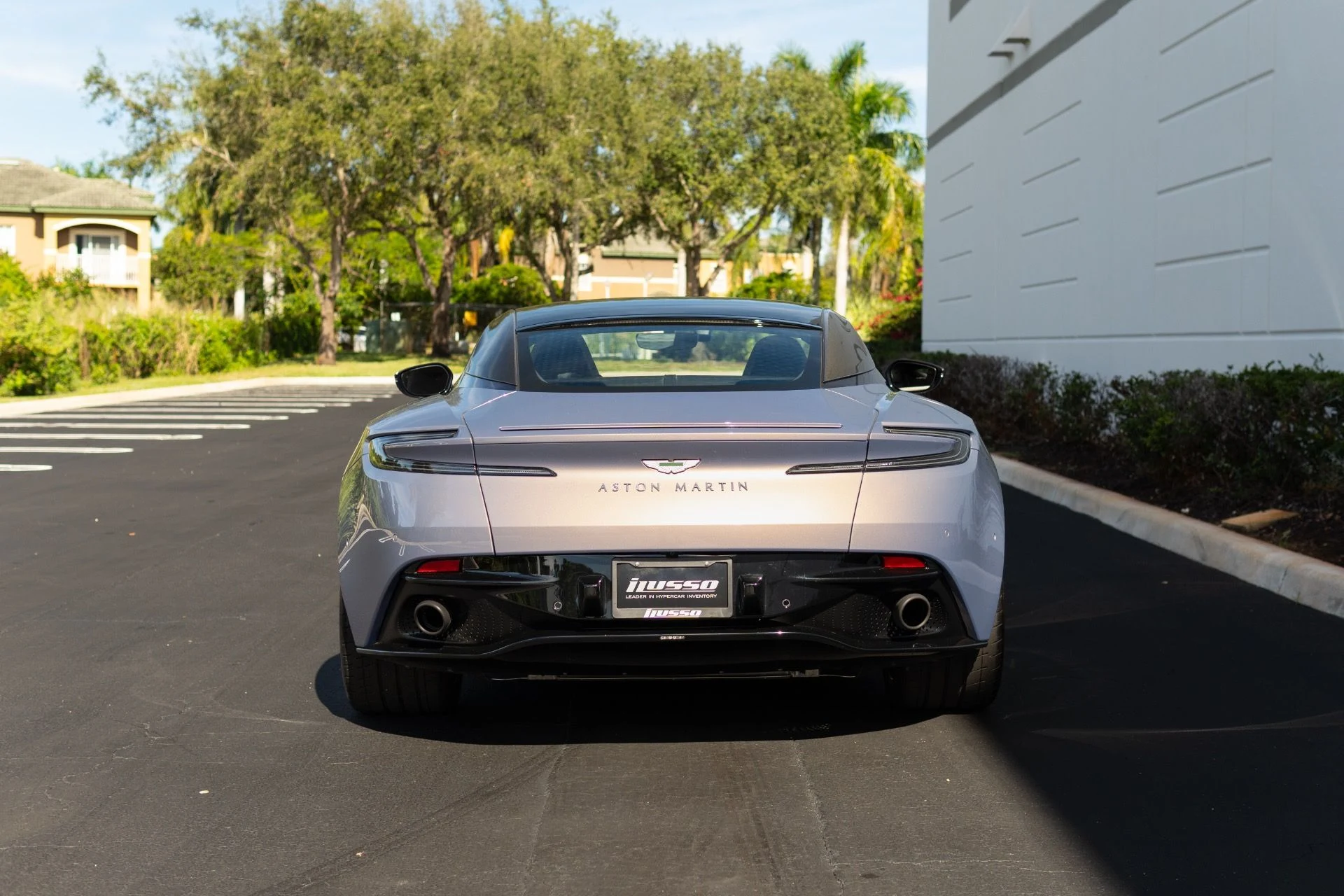 mph001_1919751961_Used_2023_Aston_Martin_DB_11_V8_1765580220_d8868b3a1e