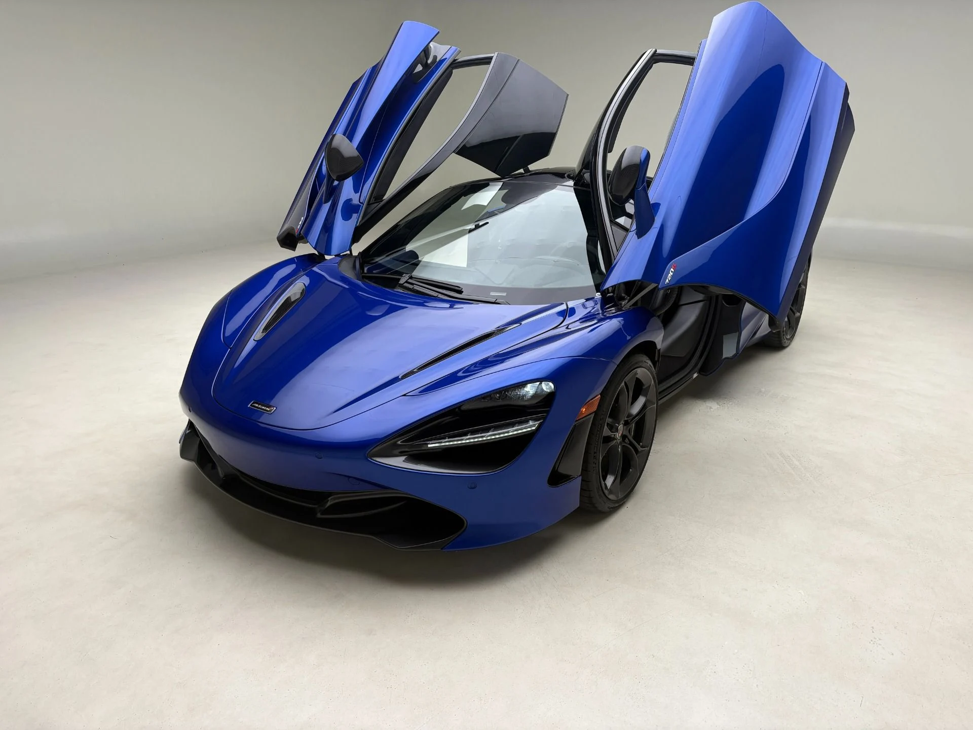 mph001_1923163048_Used_2018_Mc_Laren_720_S_Performance_1777593447_26d55162b9