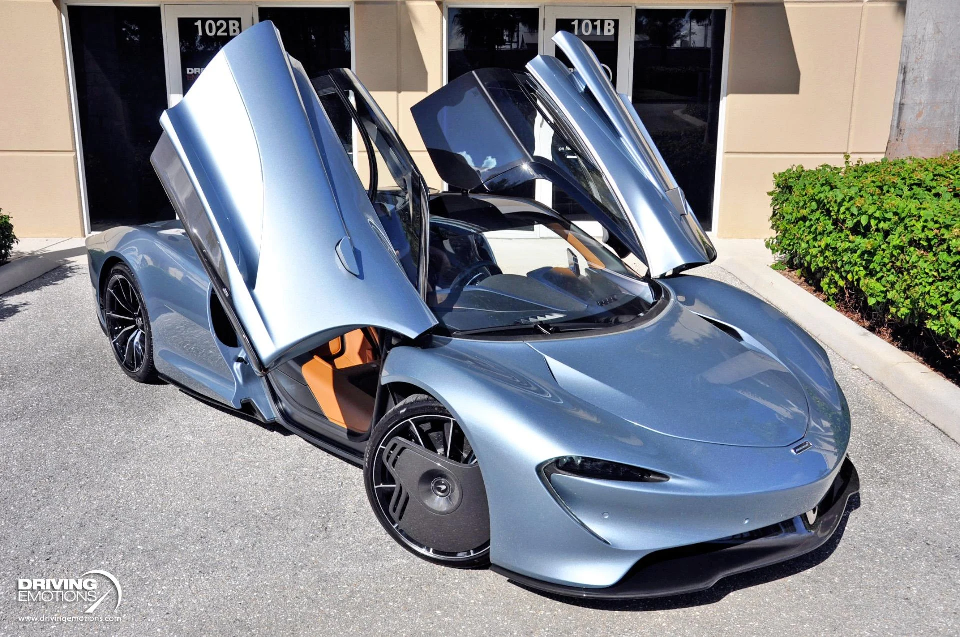 mph001_1928378465_821_p2_l_e238643423