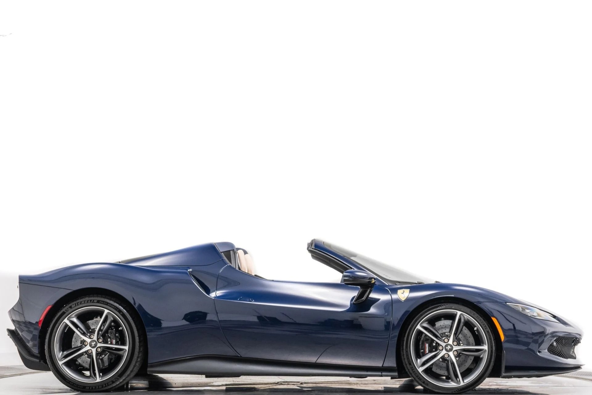 mph001_1936070335_Used_2024_Ferrari_296_GTS_1790348113_108c299a0b
