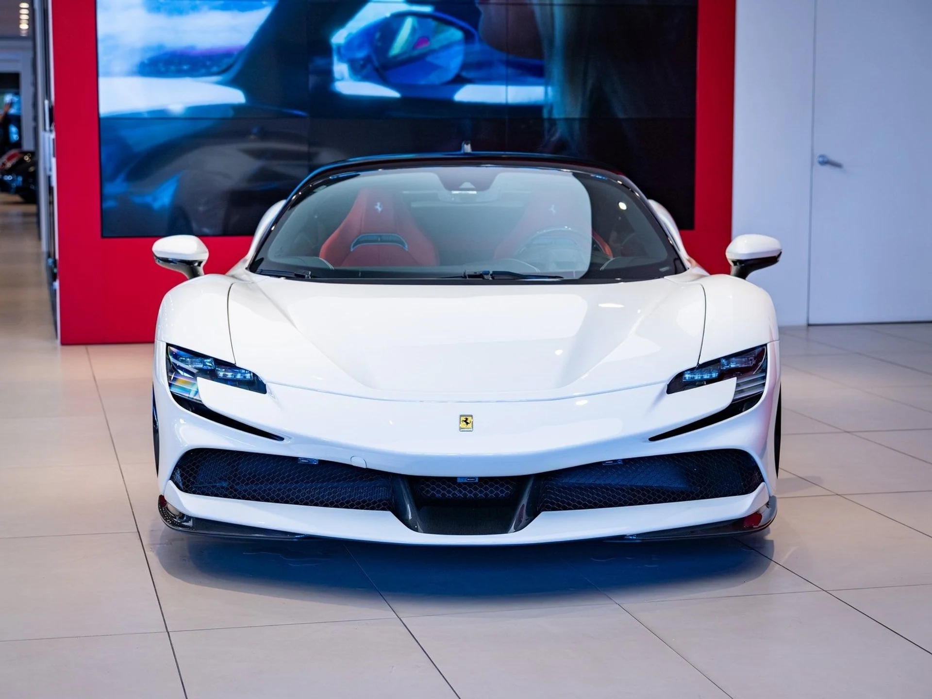 mph001_194205307_2_3961c39582