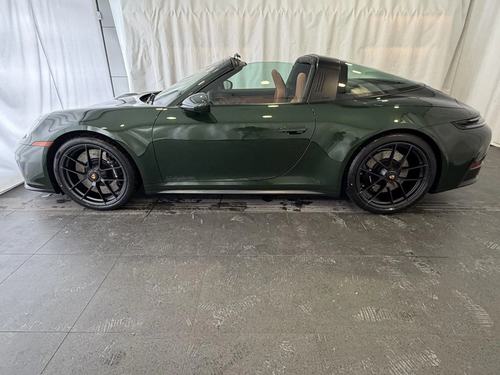 mph001_1965556310_daa14dab795483daaa21bf9b16ff5c5dx_3a959e7ea6