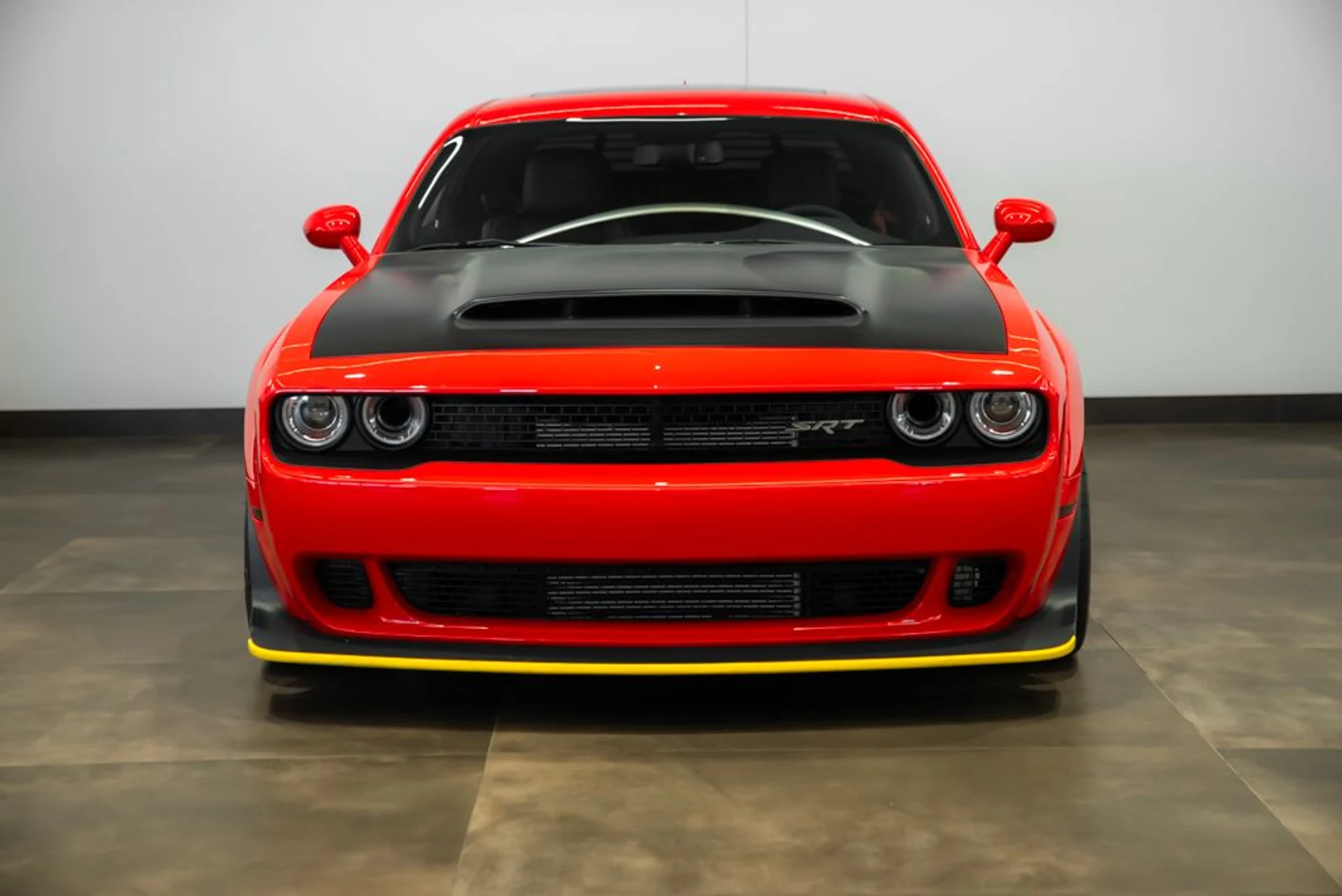mph001_1984386656_dodge_challenger_2018_jpg_v_1775587595_36ccd92d6e