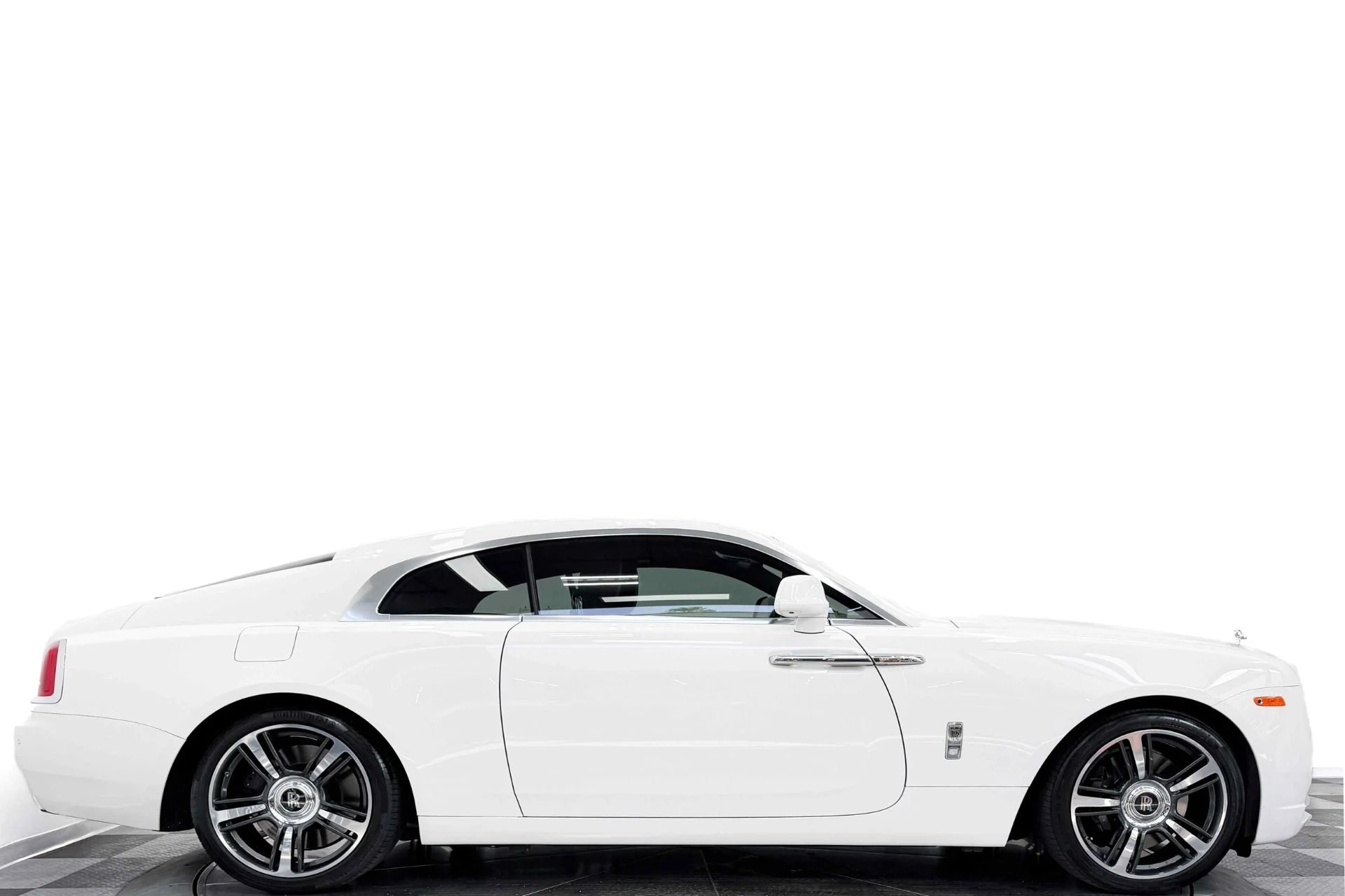 mph001_1986023485_Used_2019_Rolls_Royce_Wraith_Starlight_Headliner_Drivers_Assistance_3_1782320533_c9e870f98b