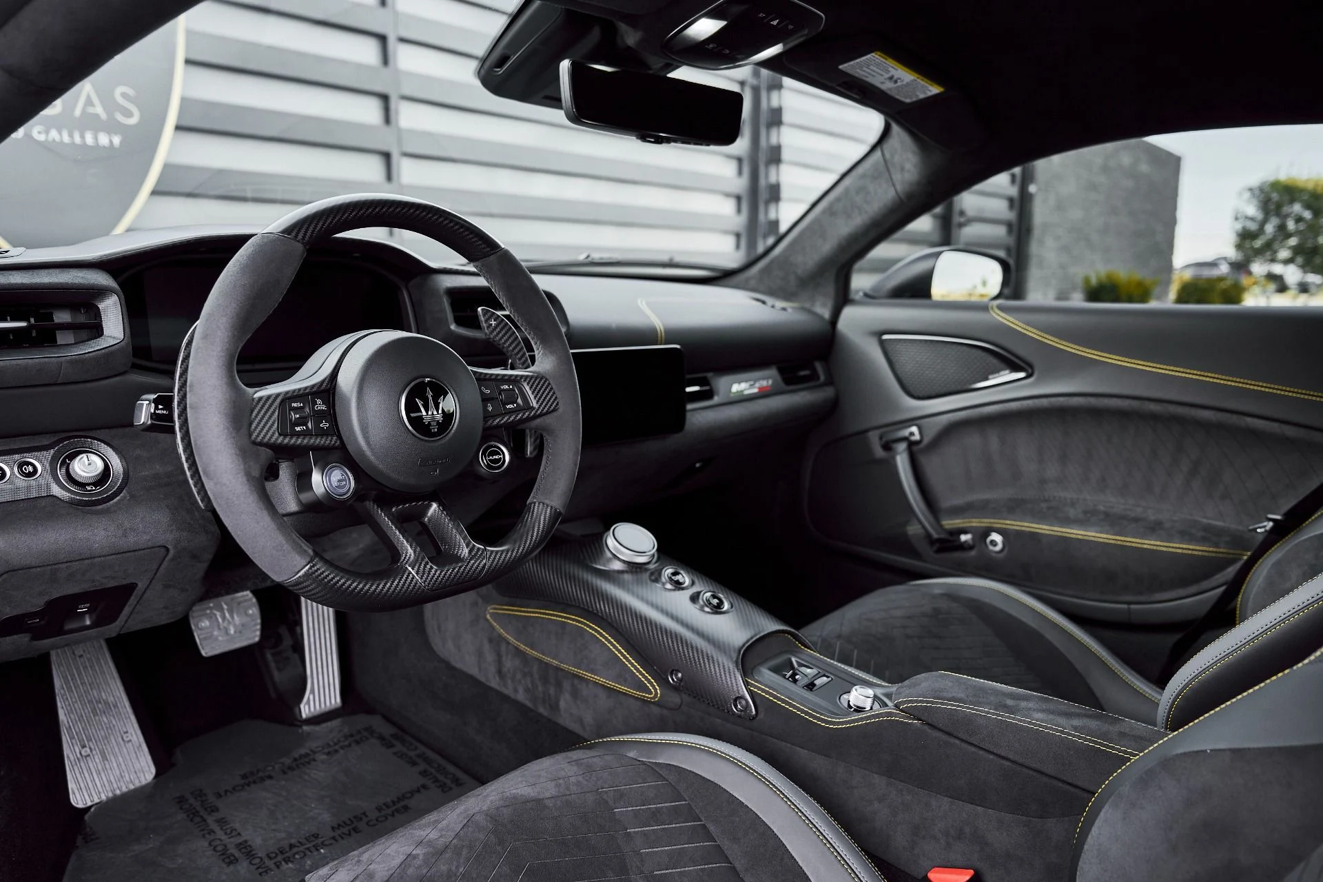 mph001_1987769579_Used_2024_Maserati_MC_20_Base_1772679301_bc129c1fa4