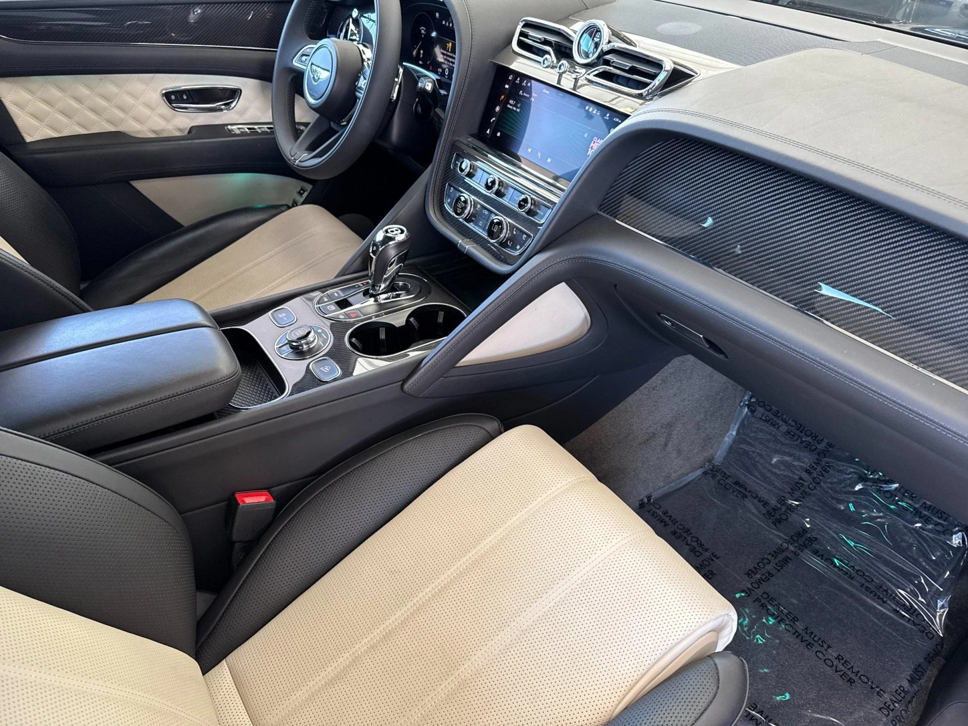 mph001_1989249045_Used_2022_Bentley_Bentayga_V8_1760603757_3f45a01db6