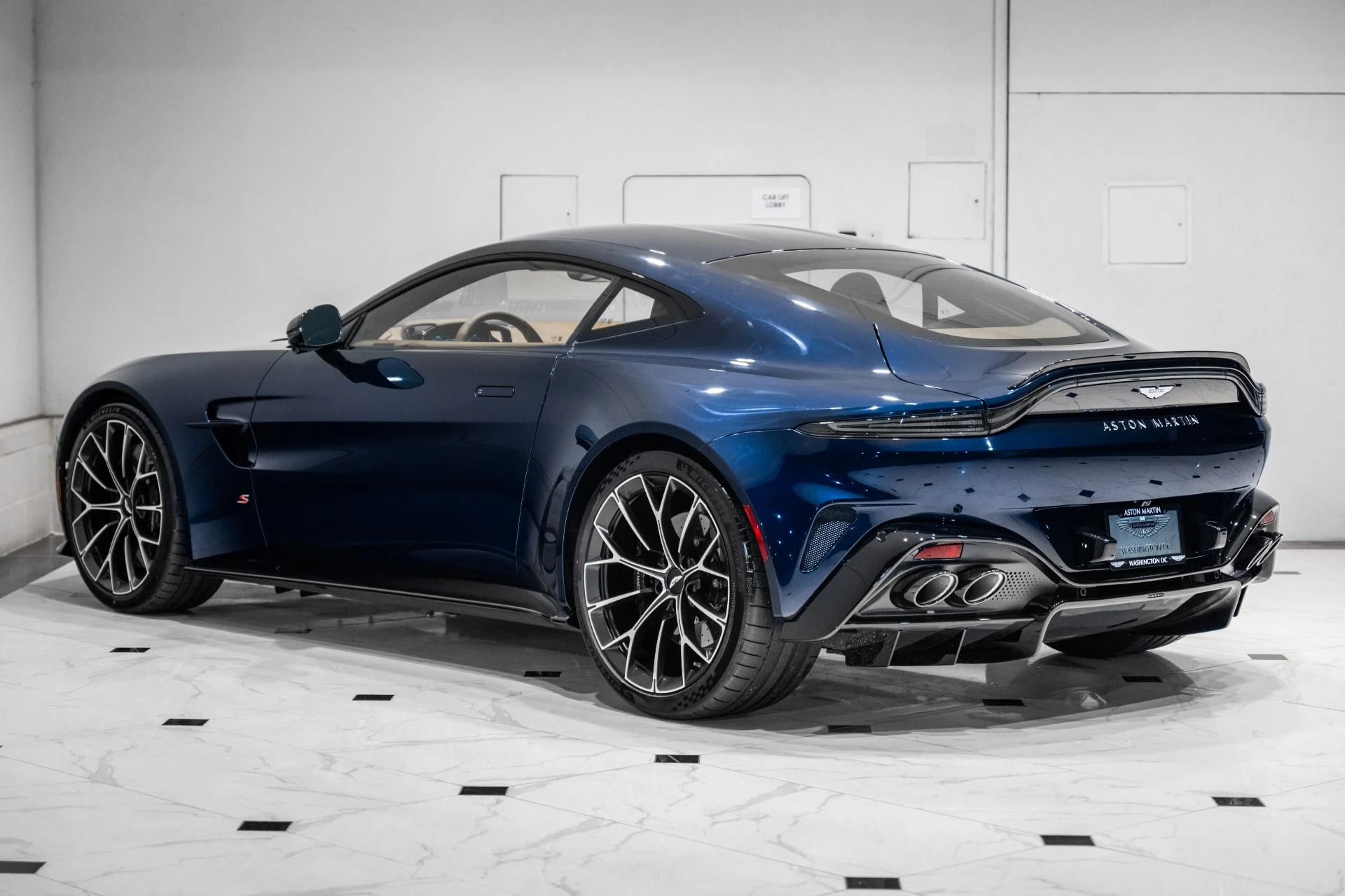mph001_1989379635_New_2026_Aston_Martin_Vantage_S_Coupe_1767379959_24f3563032