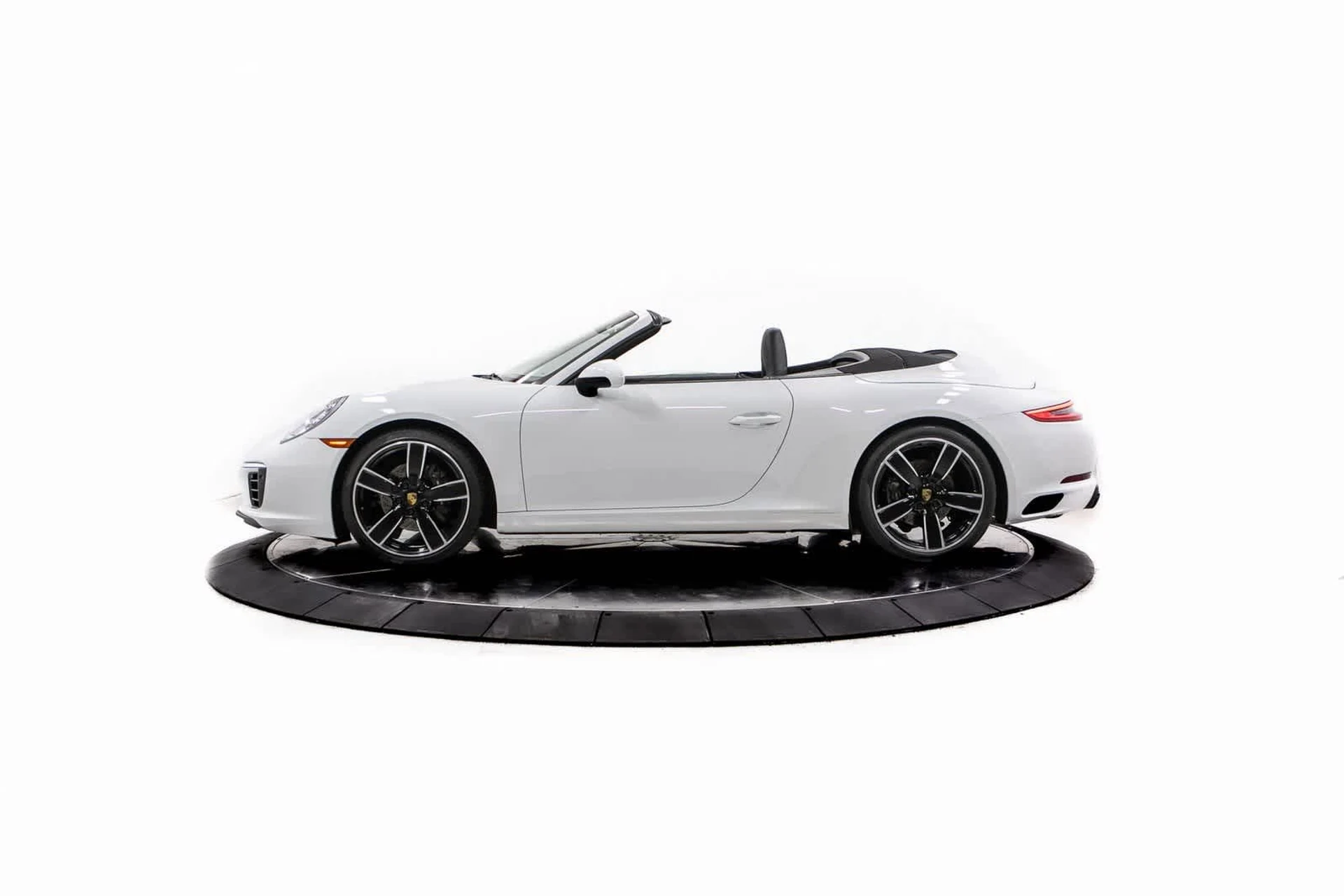 mph001_1989554699_a57e0c2cc3b404f007e399188bb65376x_0741c51850