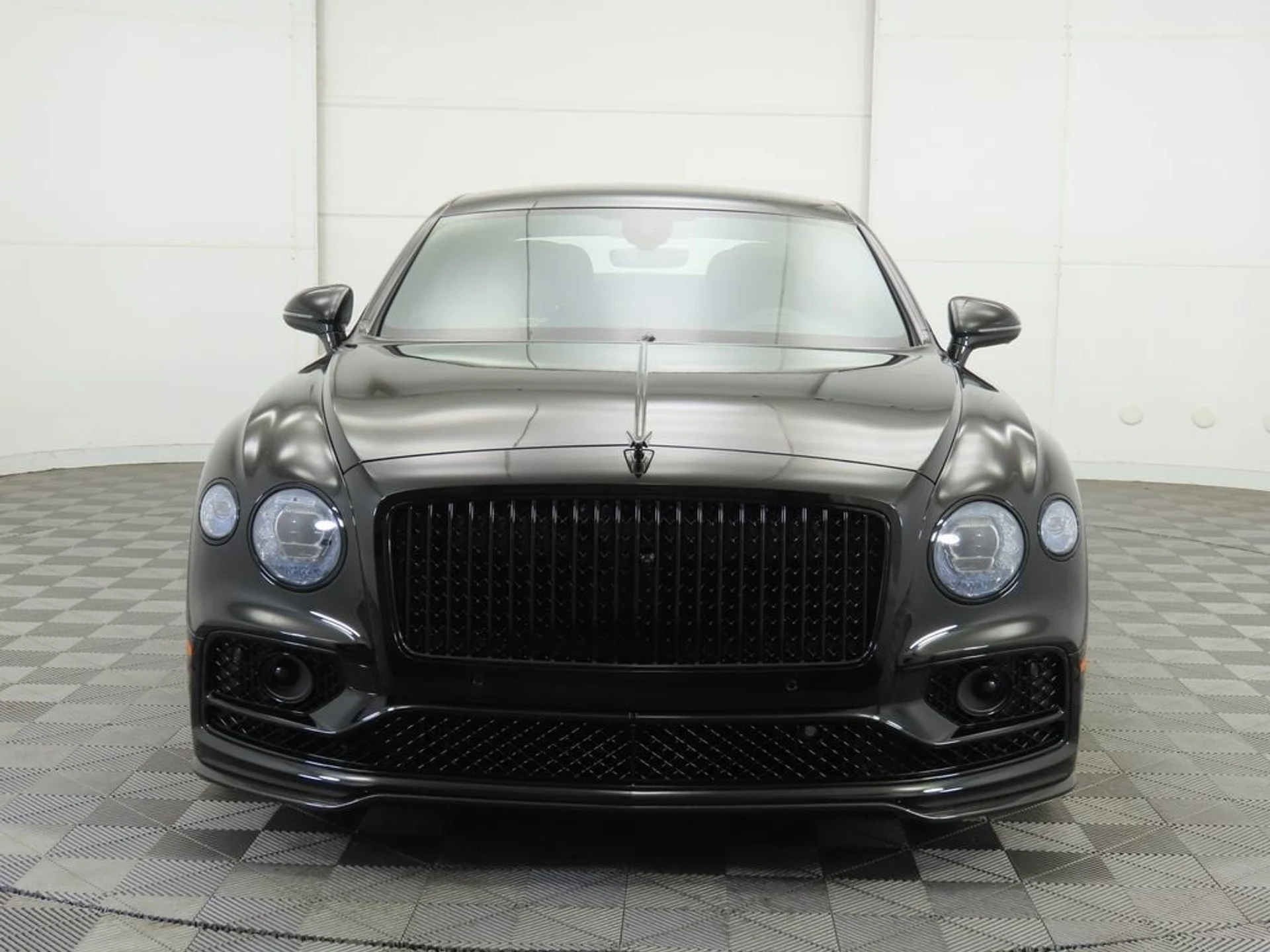 mph001_1994644464_used_2022_bentley_flying_spur_w12sedan_8119_22917099_2_1024_1358e36e93