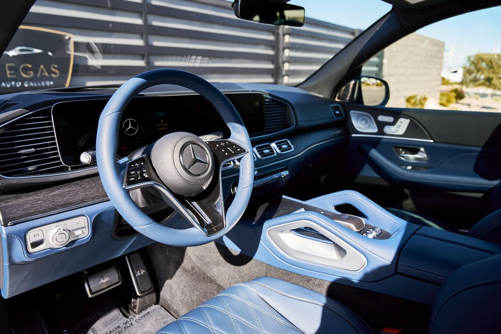 mph001_2004890035_Used_2026_Mercedes_Benz_GLS_Maybach_GLS_600_1770697558_d34b1e25e0