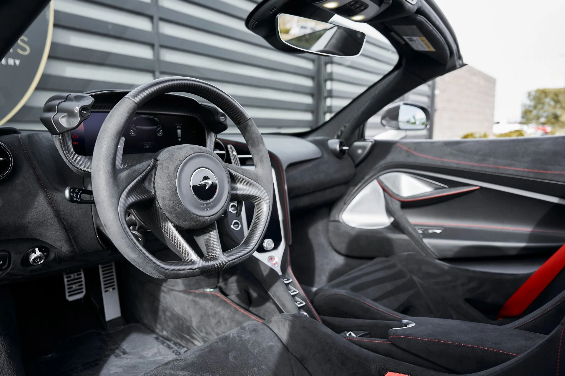 mph001_2006946740_Used_2024_Mc_Laren_750_S_1769048265_cae0b11a6d