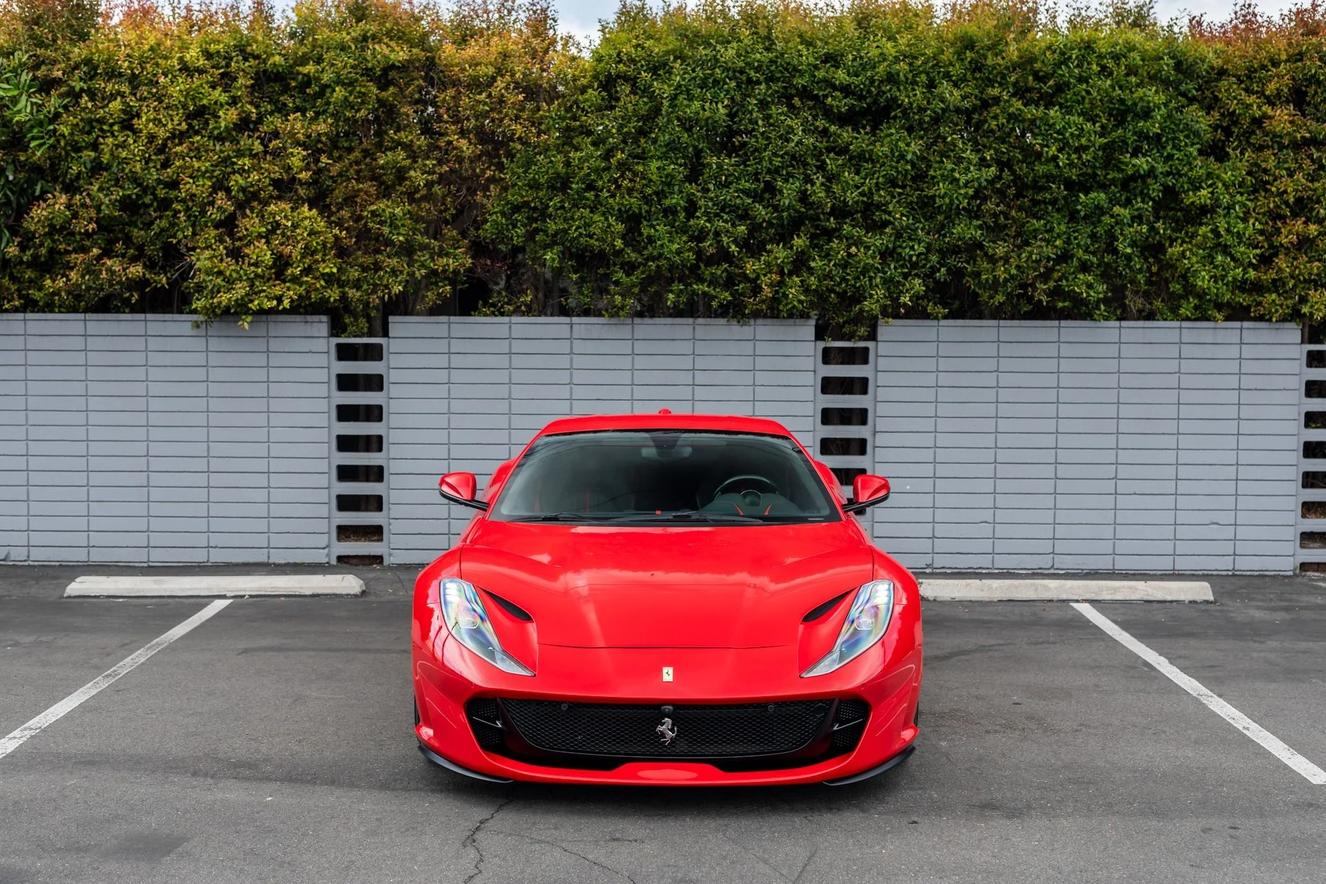 mph001_2014364295_Used_2019_Ferrari_812_Superfast_1744740788_ce10b8f0c8