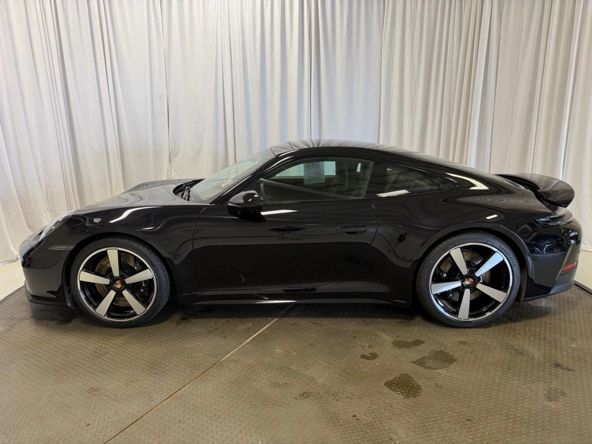 mph001_2036391029_8025f847b3f7cd4c3b392d65601d2947x_78be21edd4