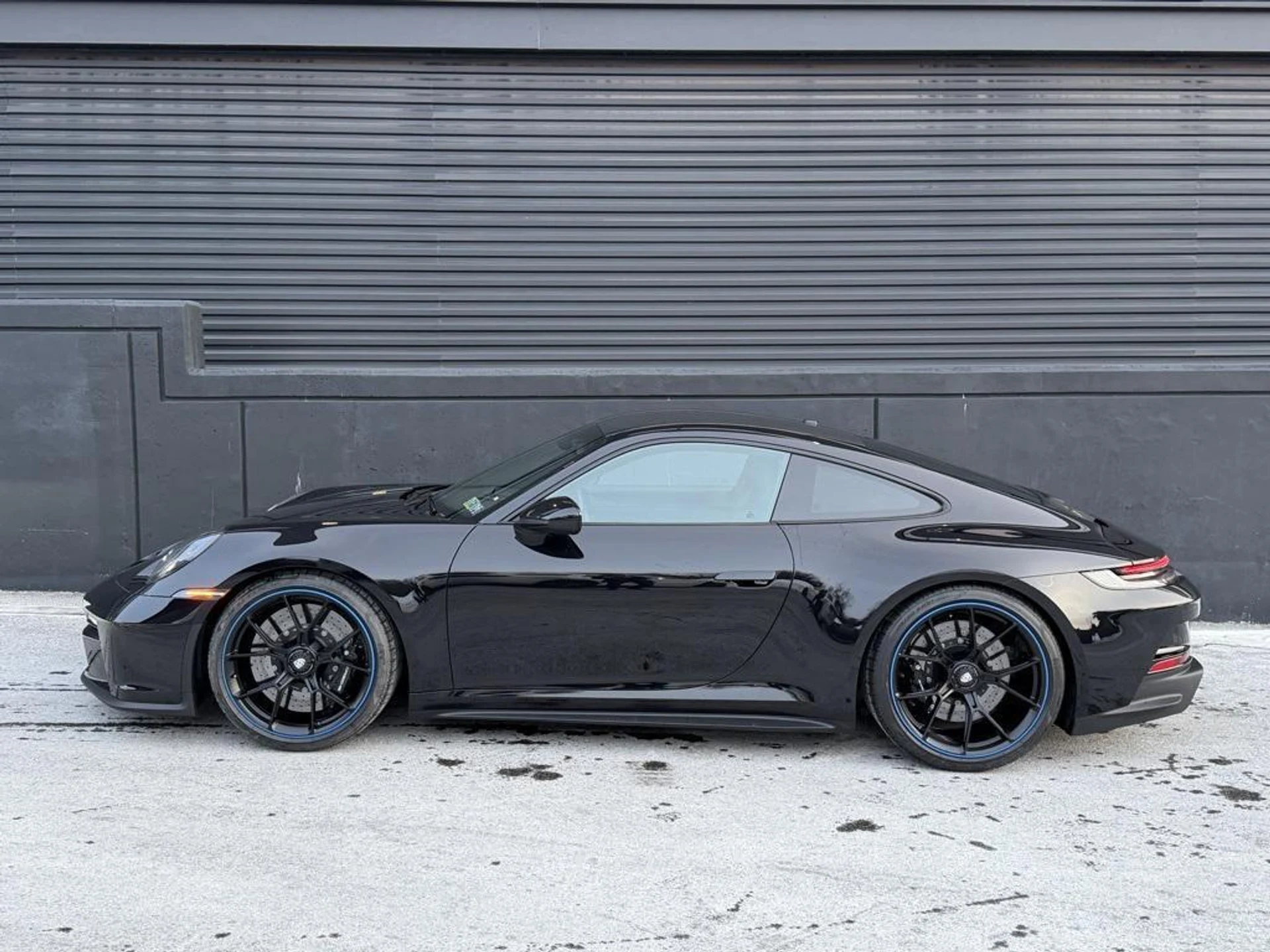 mph001_2037416248_f0v16_X6ry_YOB_Zg_Lz_U_Dlu_Efy_PKE_9a5e0972b3