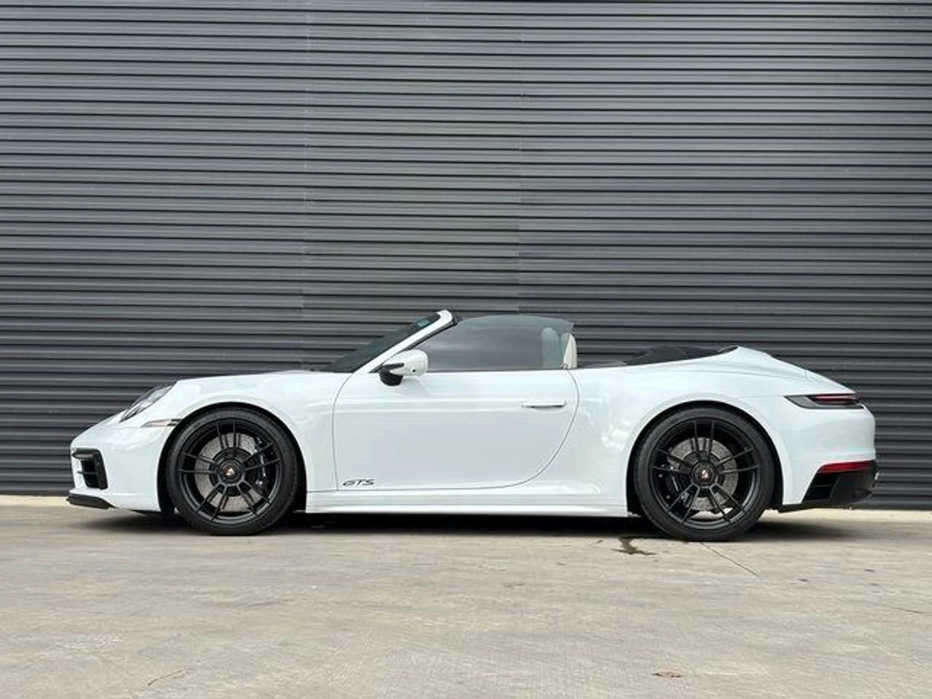 mph001_2045943822_61f4f1c236aac0fbdad79fc3d0c92993x_e6ad5cc863