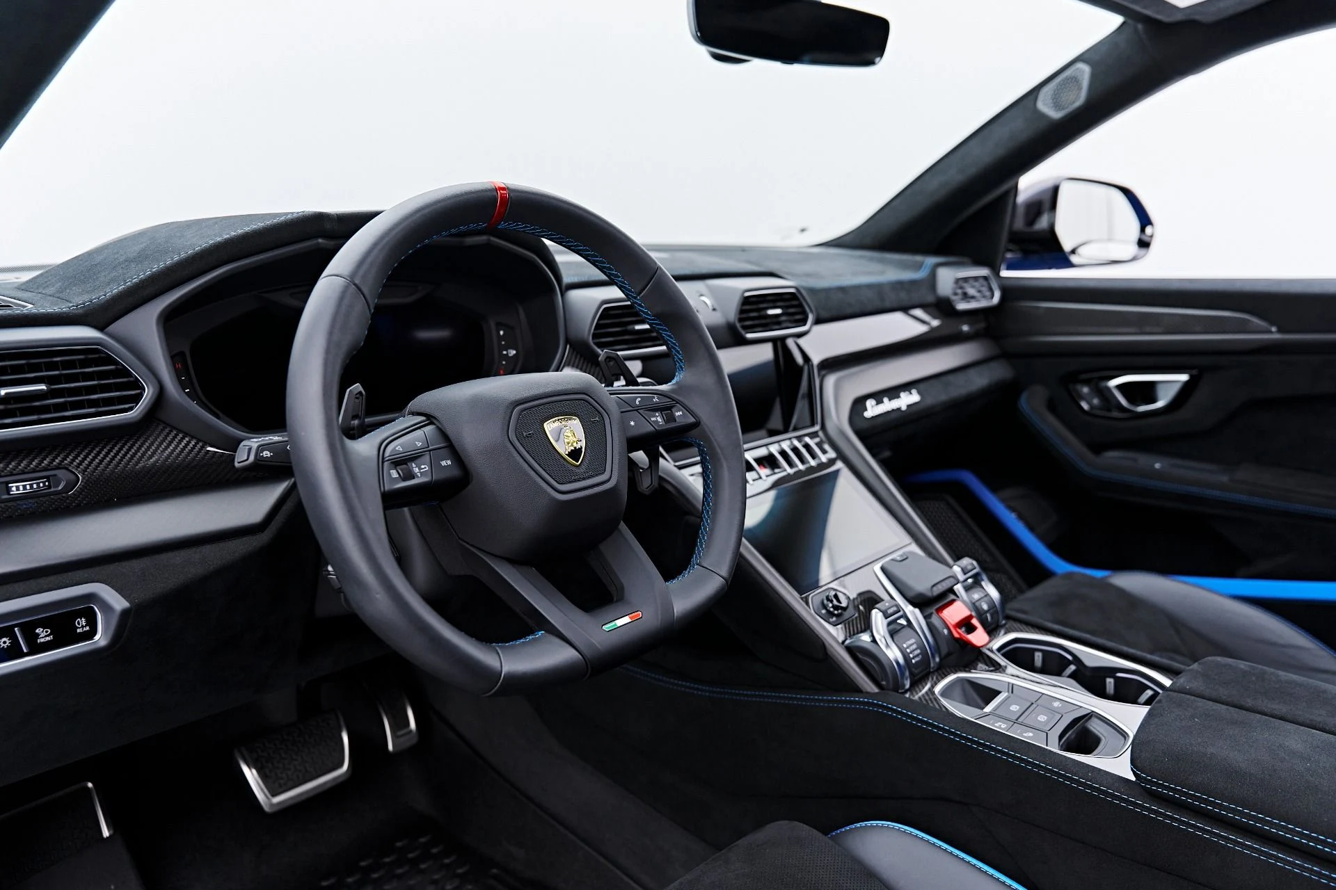 mph001_2055051855_Used_2023_Lamborghini_Urus_Performante_1790208761_b2ec584739