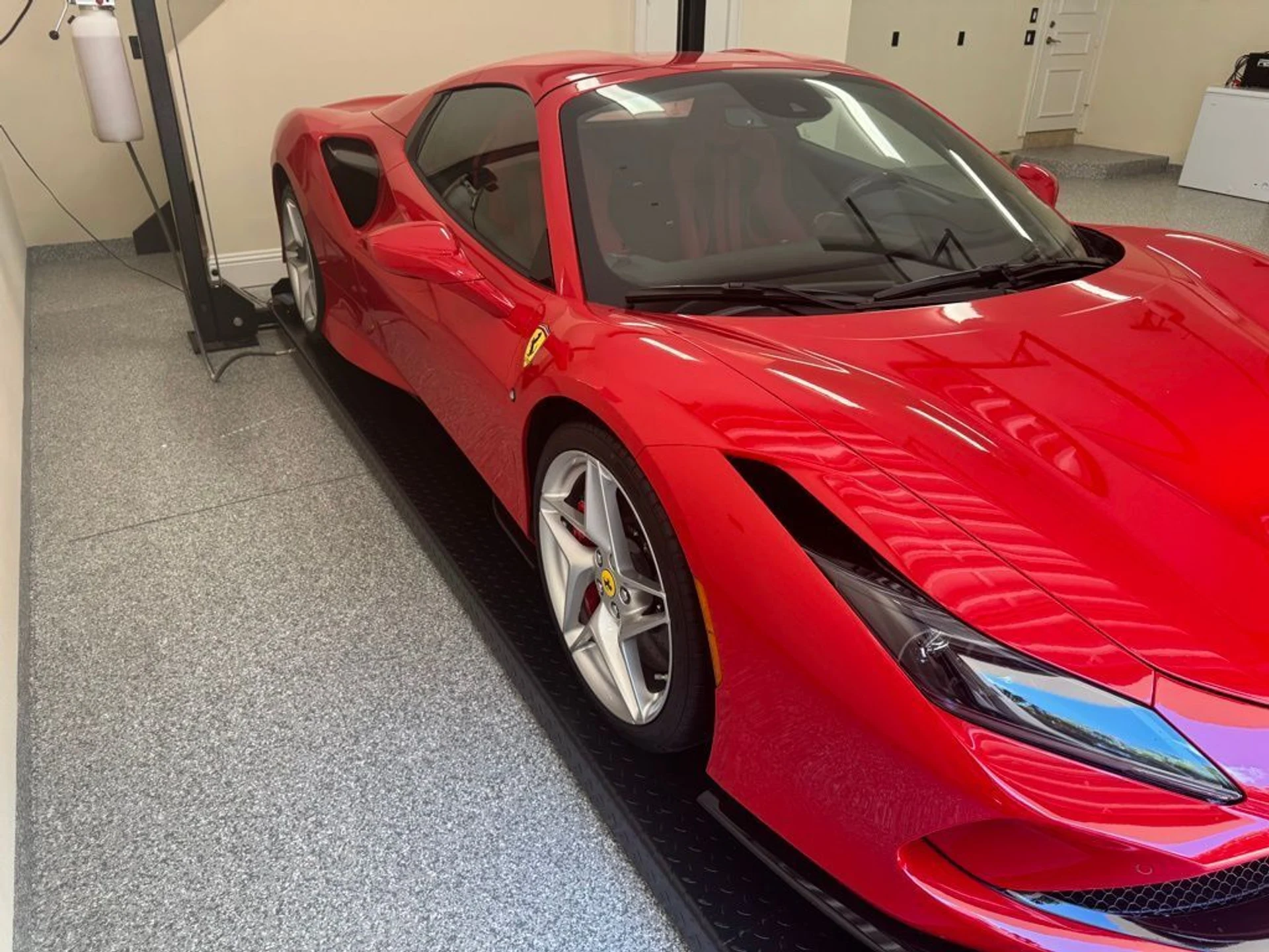 mph001_205509469_3dlvpt0r7twu81jdqb87irksnq1m_1971b00901